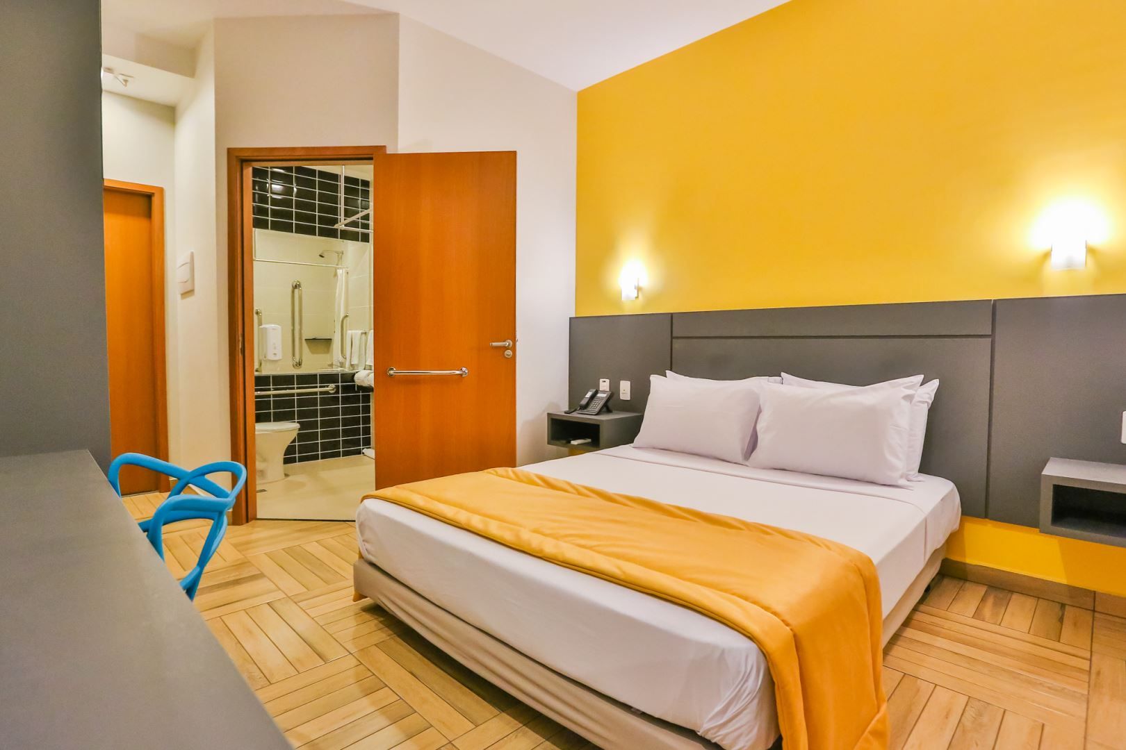 Double Accessible-queen Size Bed