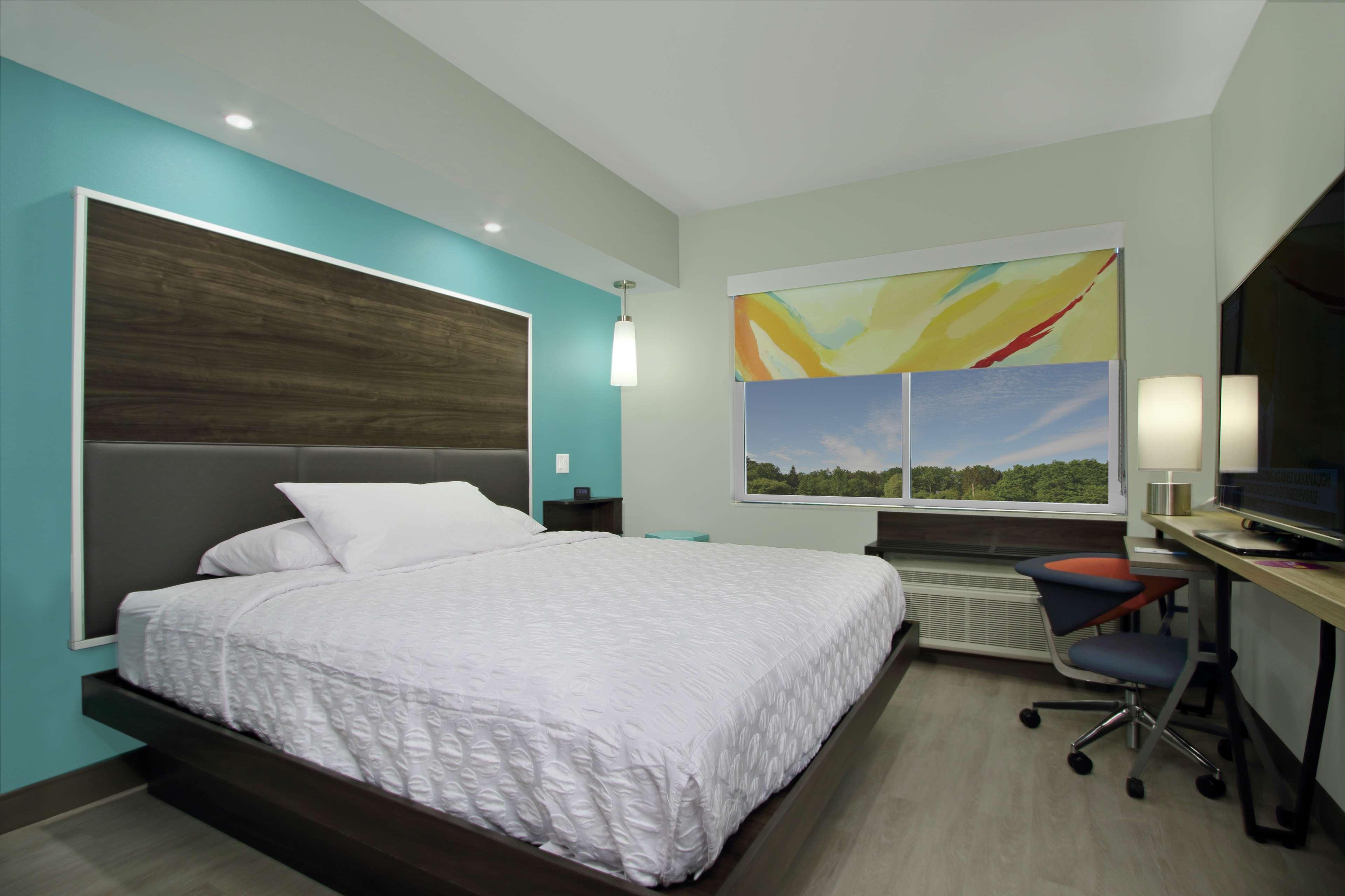 Double Two Queen Beds