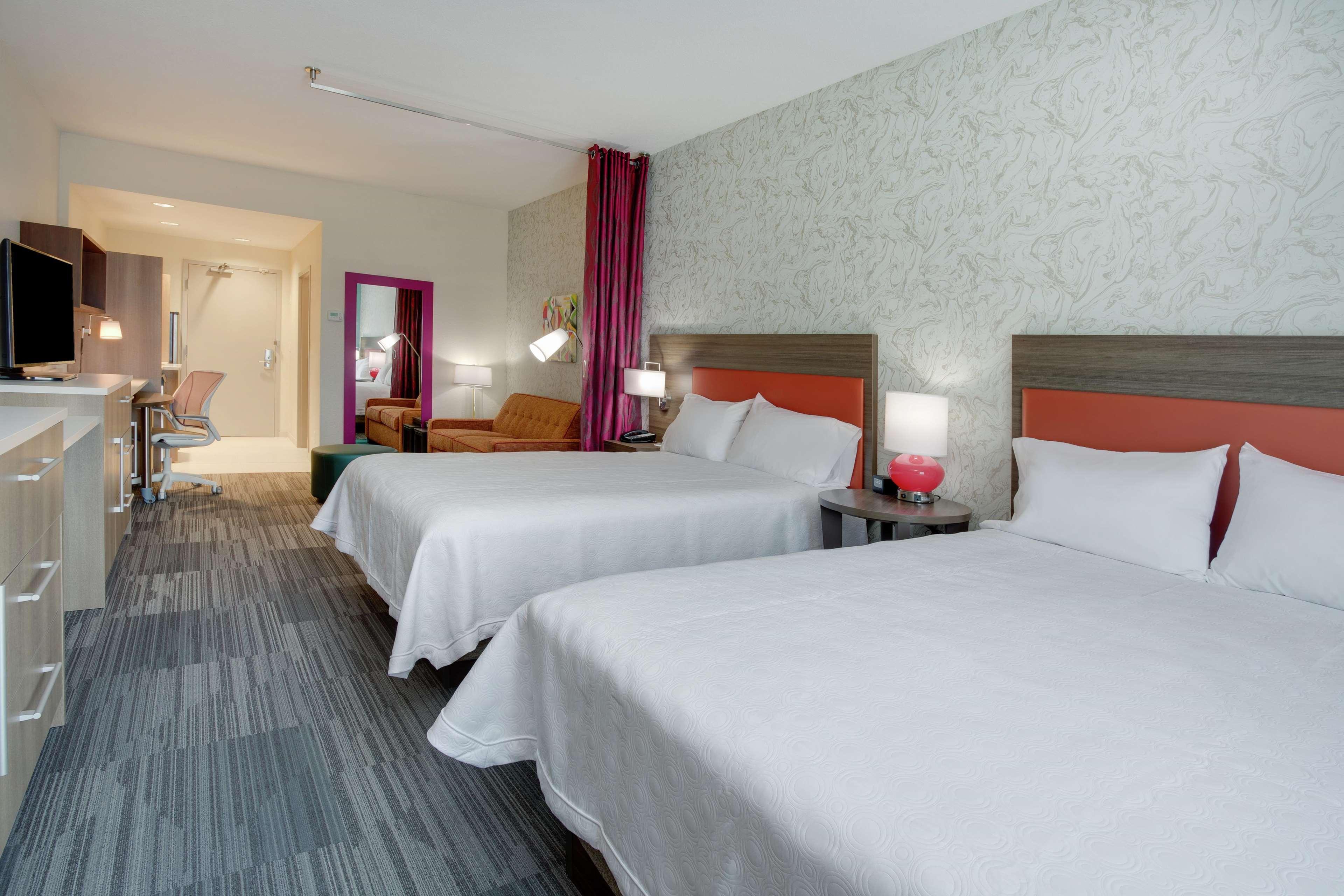 Suite Two Queen Beds