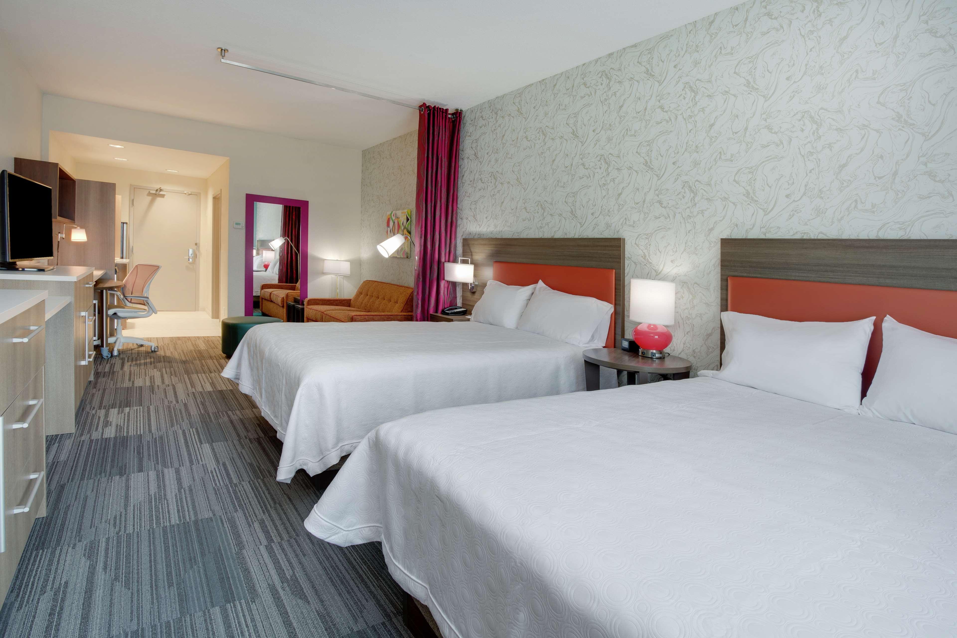 Suite Two Queen Beds