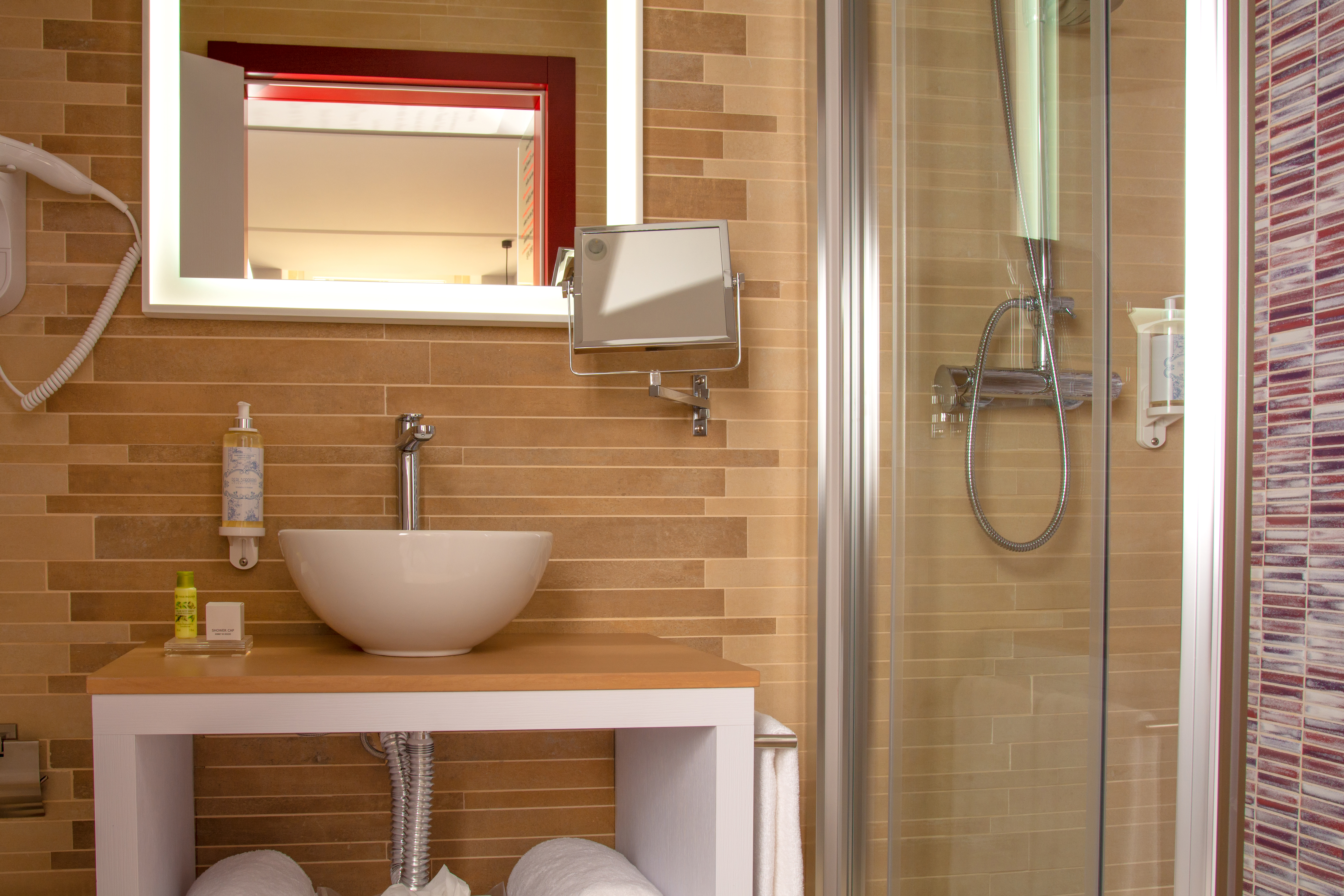 Double or Twin Standard