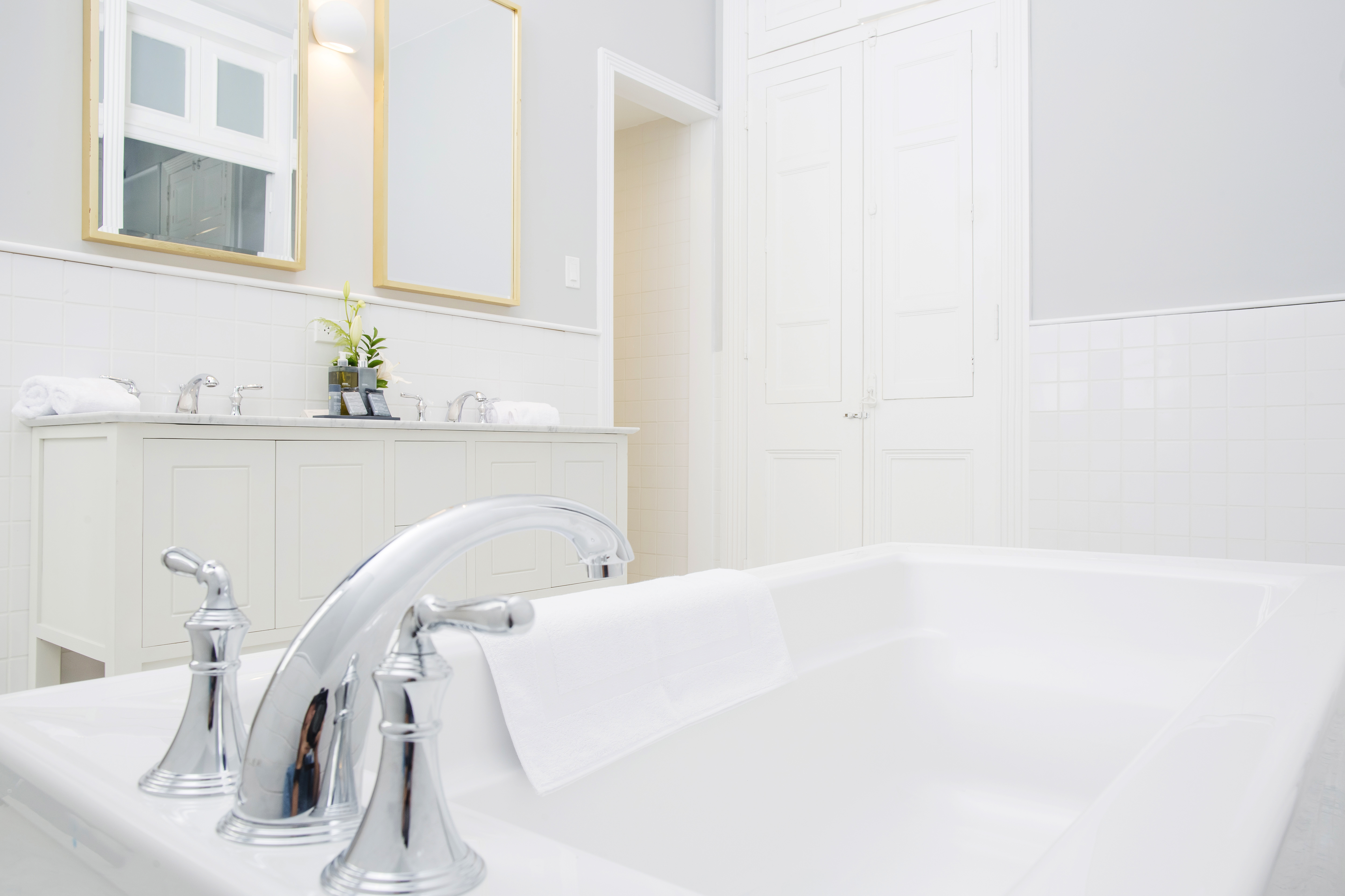 Double or Twin Superior