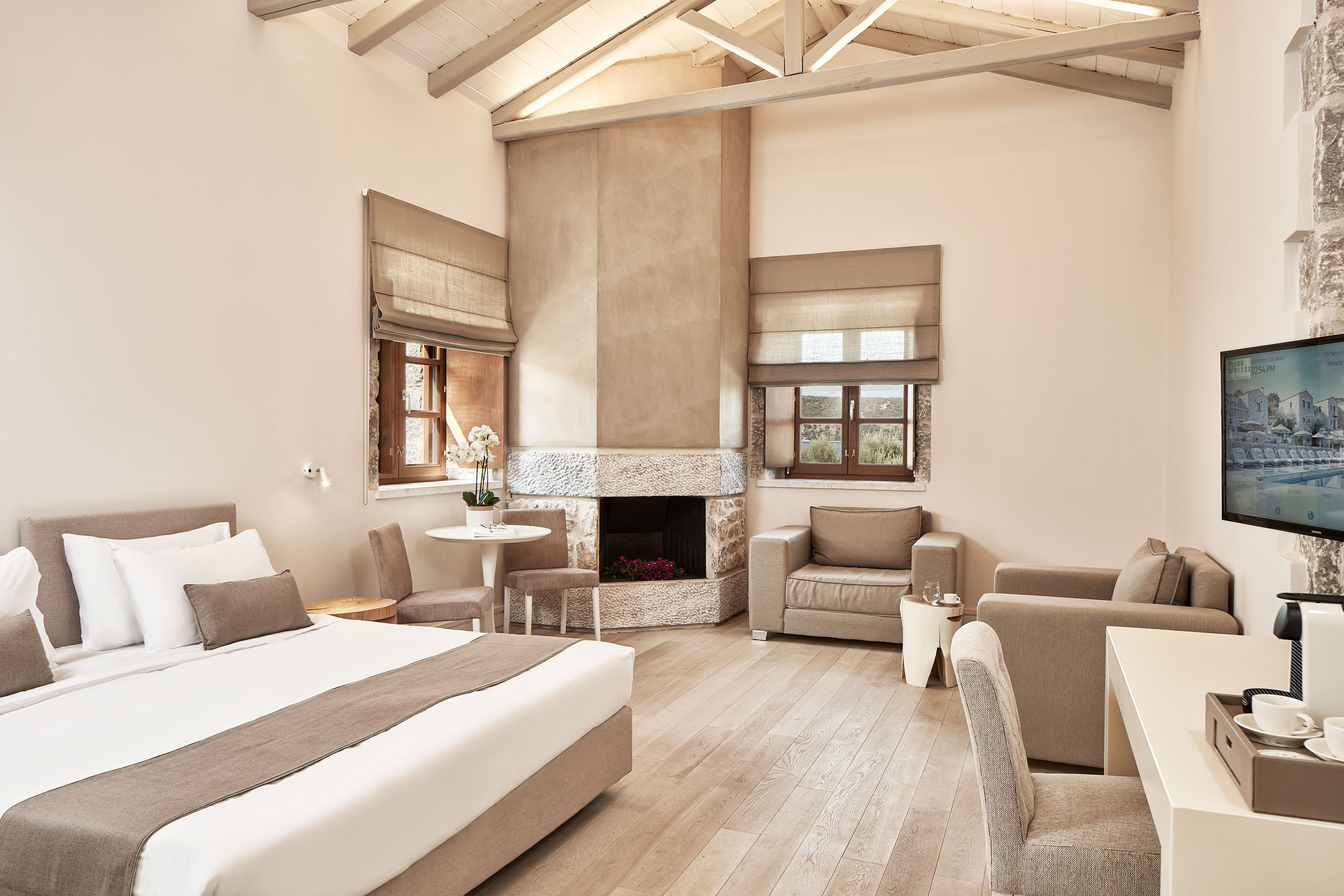 Double Accessible with Views