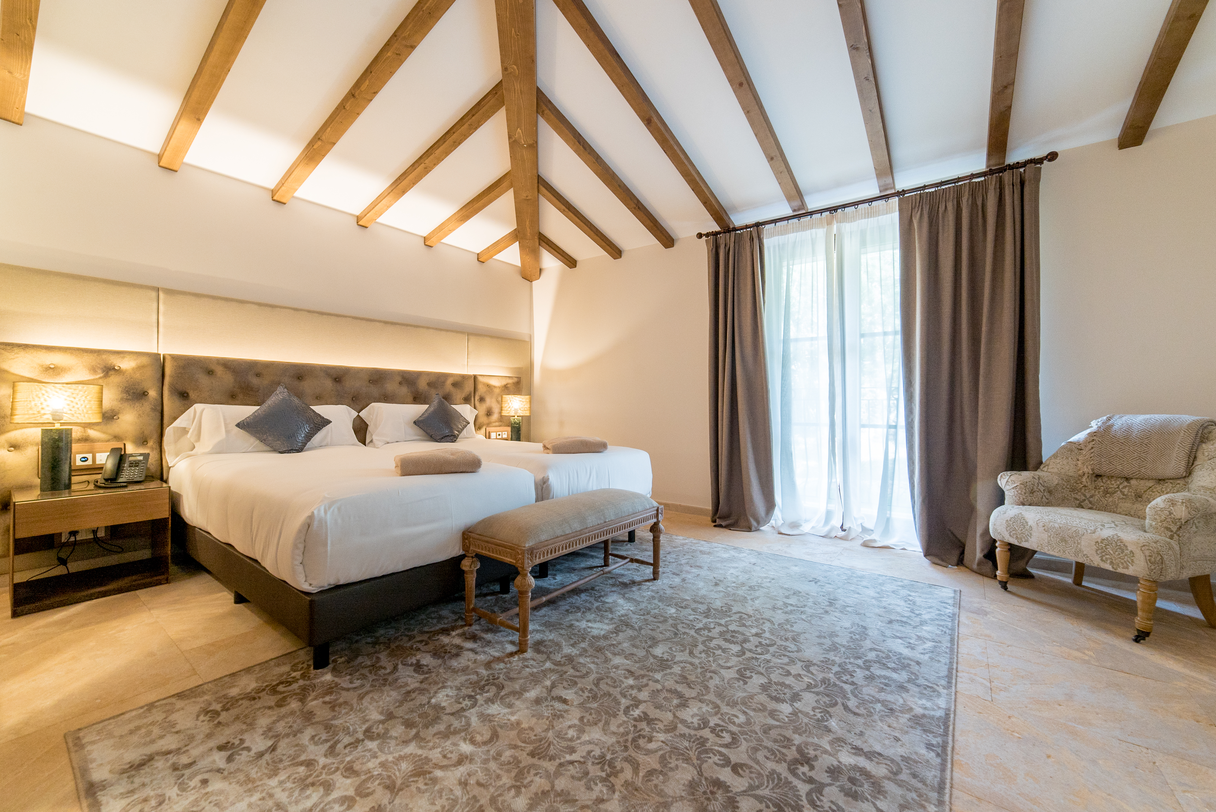 Double or Twin Standard