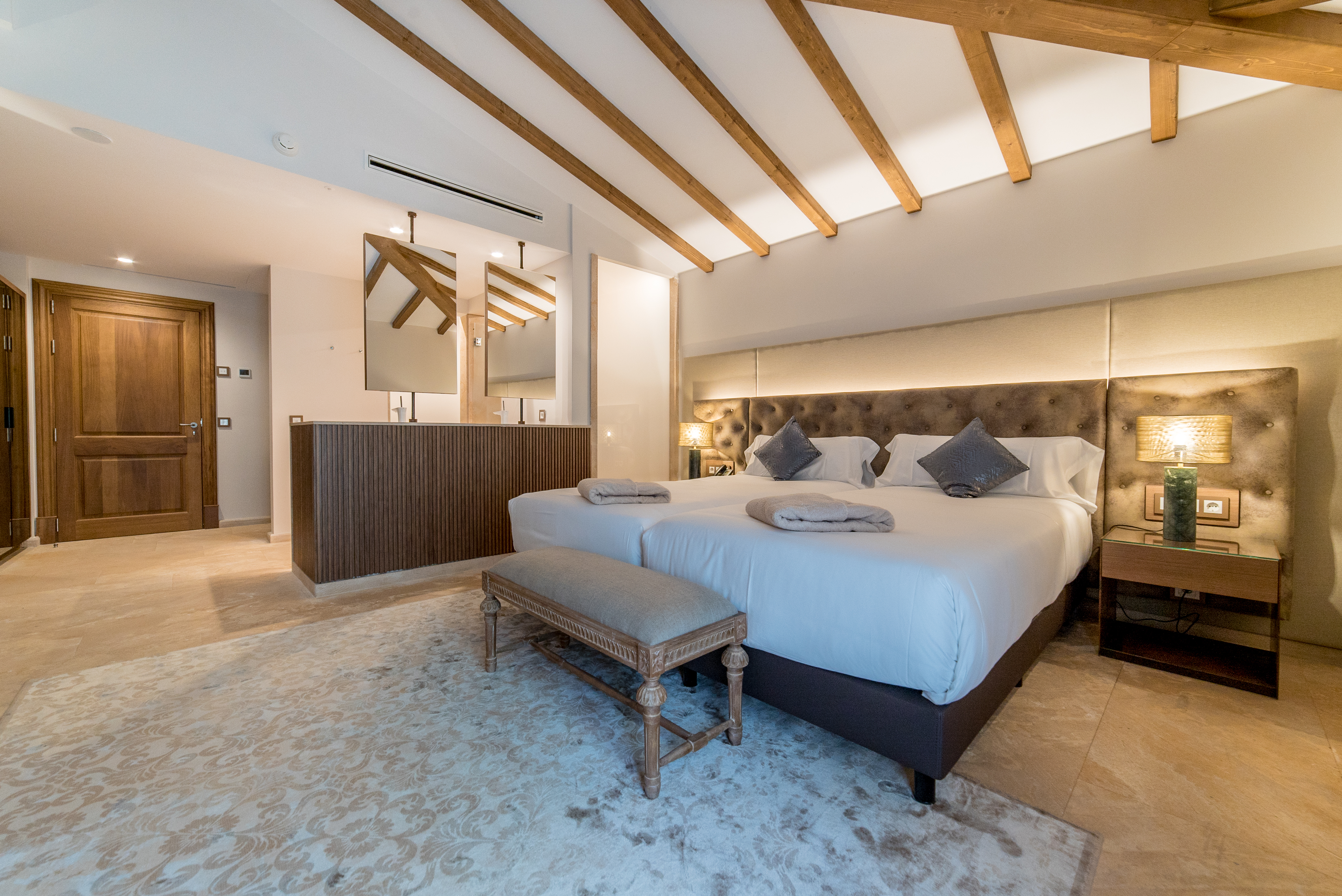 Double or Twin Standard