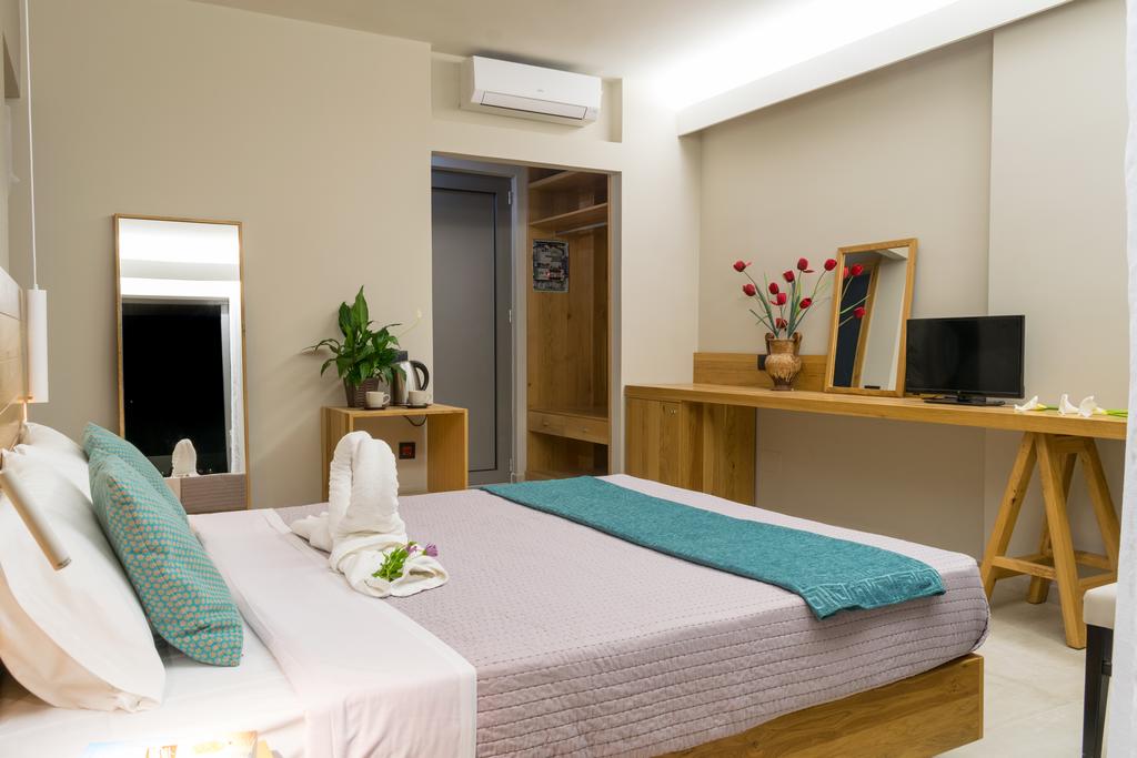 Double or Twin Sea View