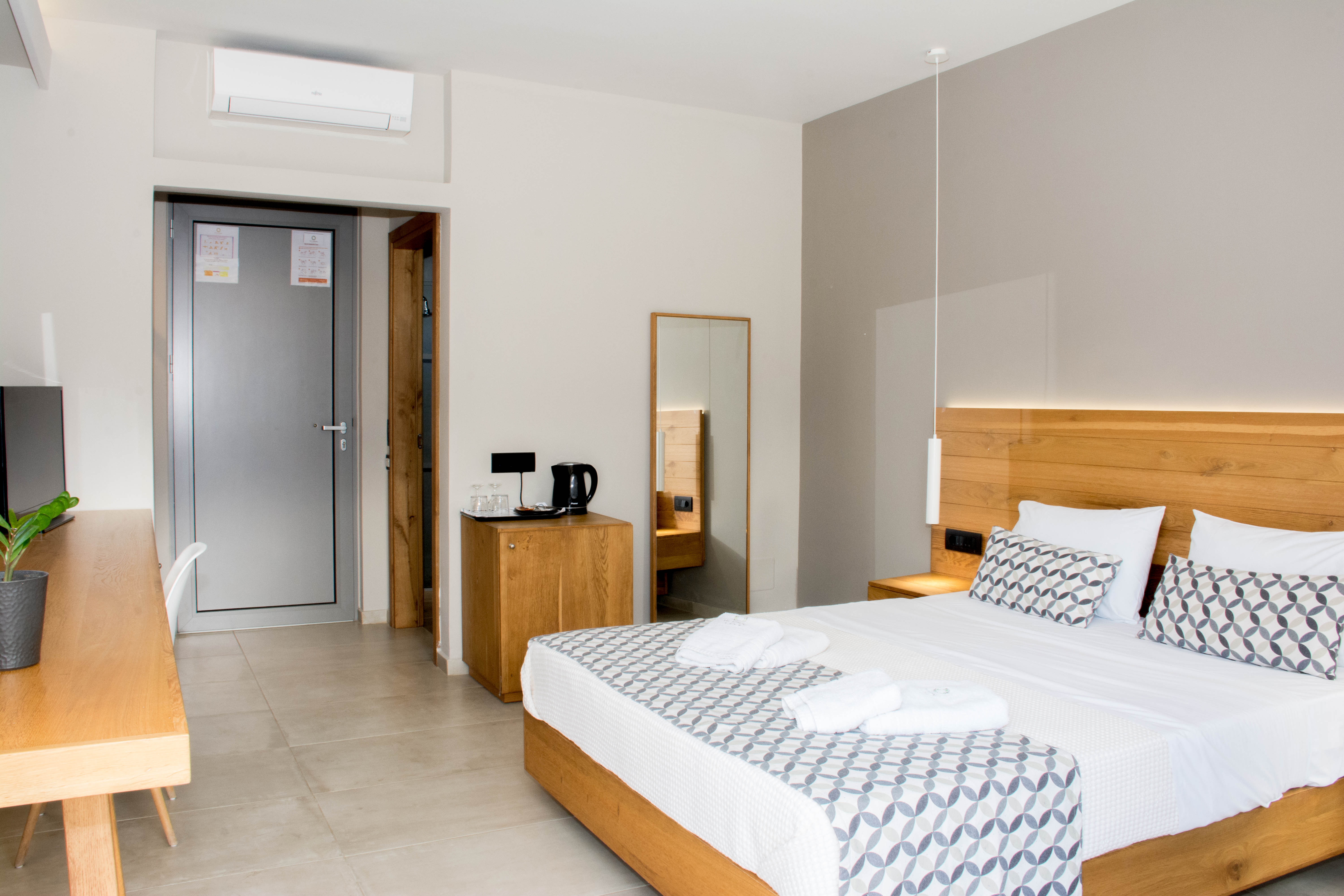 Double or Twin Standard