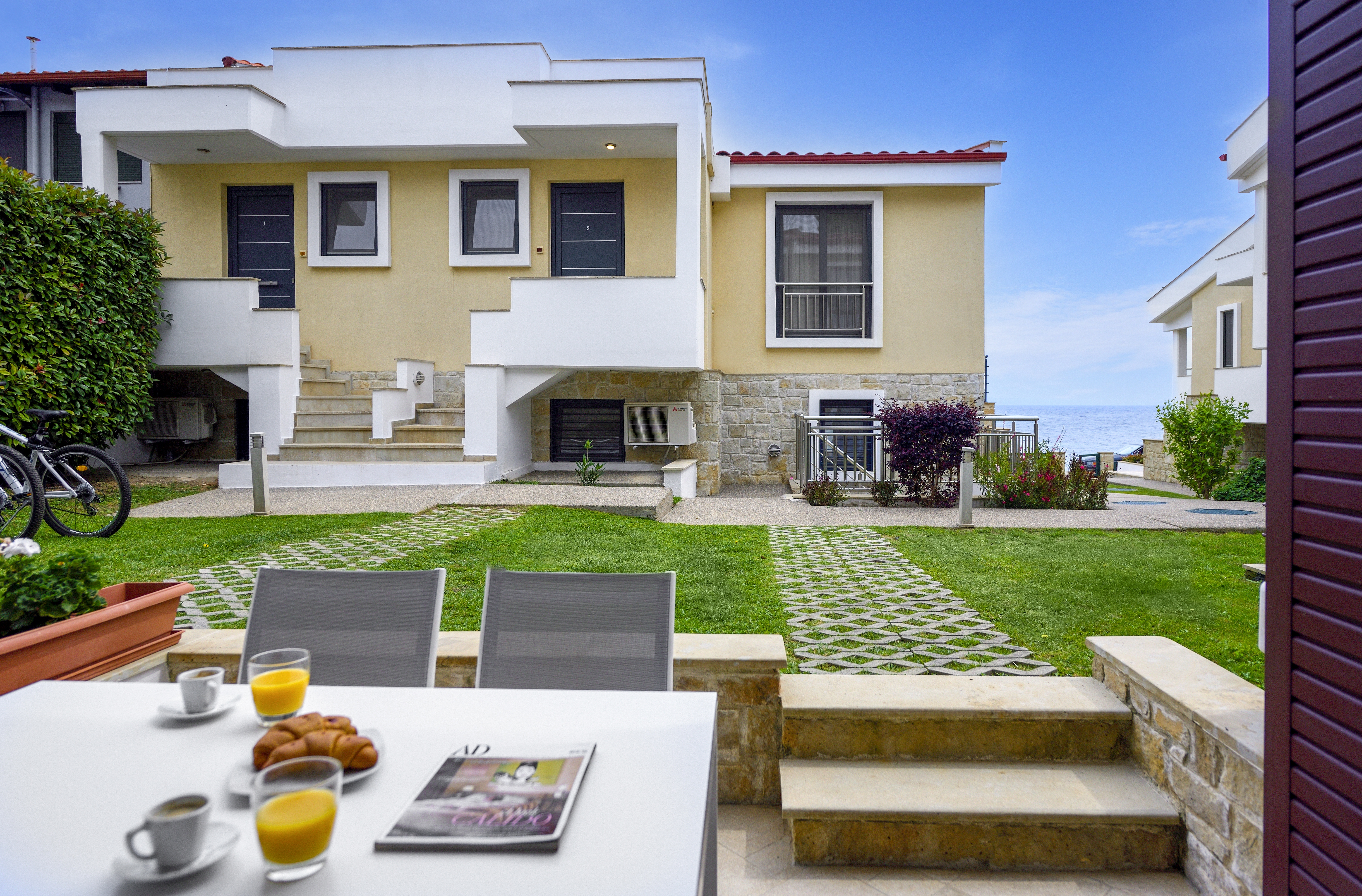 Apartment Garden View