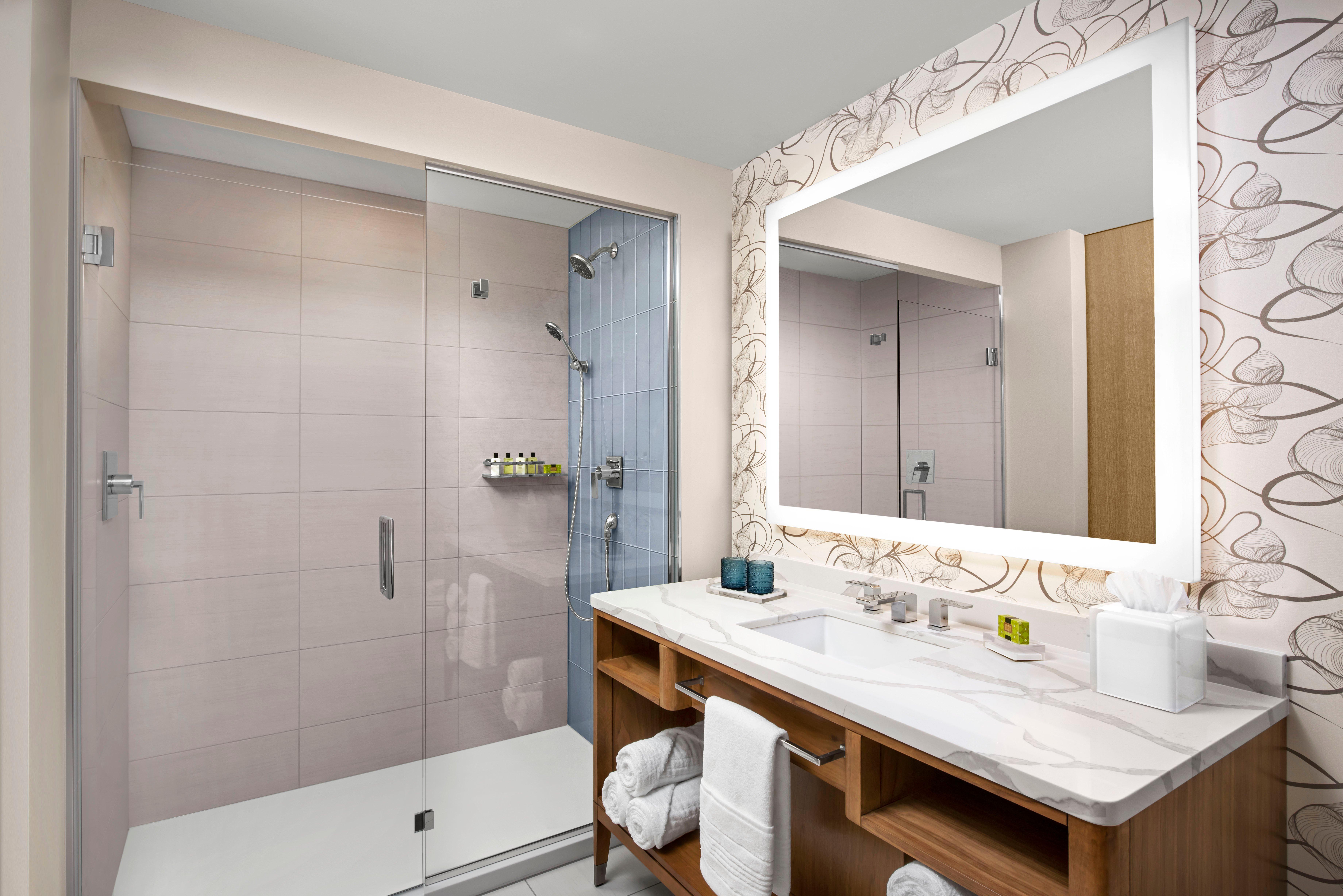 Double Two Queen Beds Premium