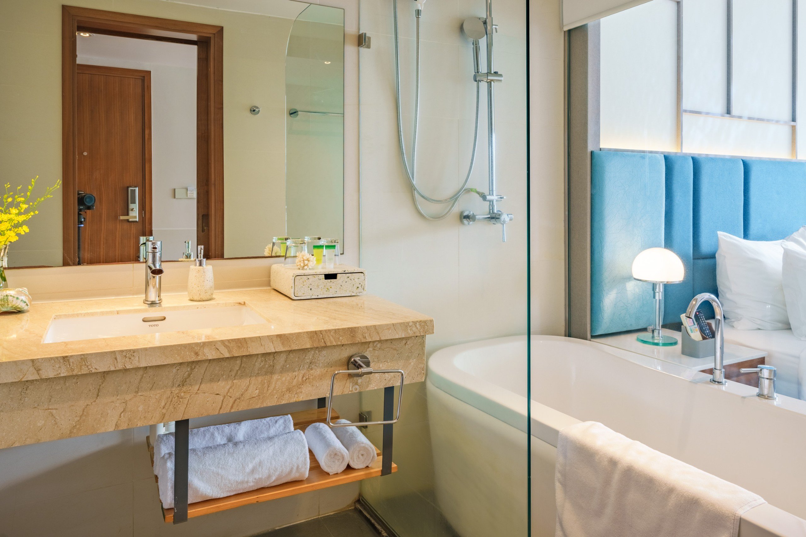 Family Room Capacity 4