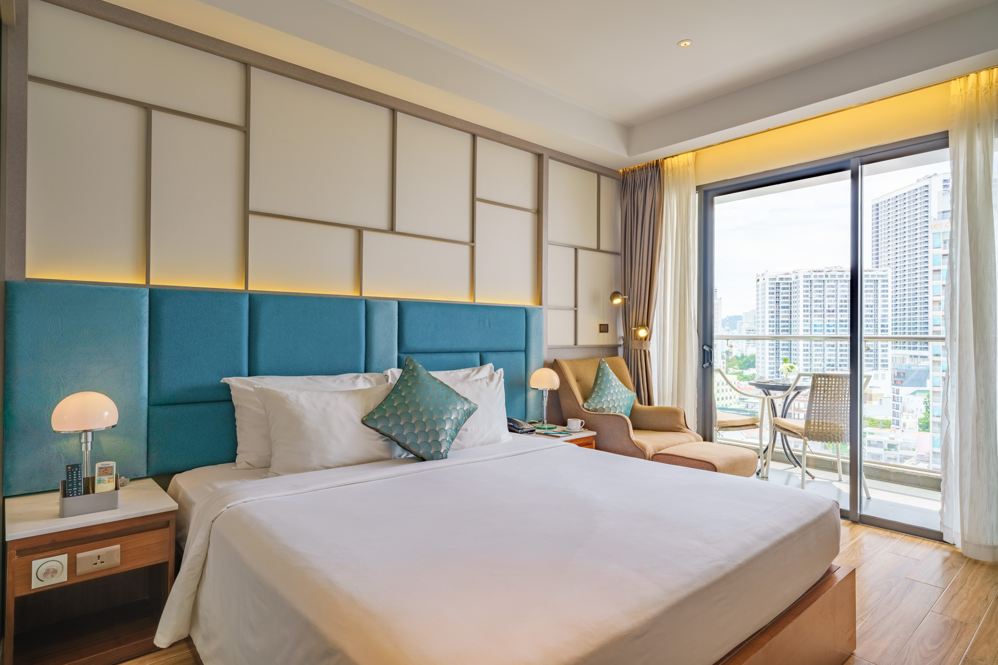 Double Deluxe Premier