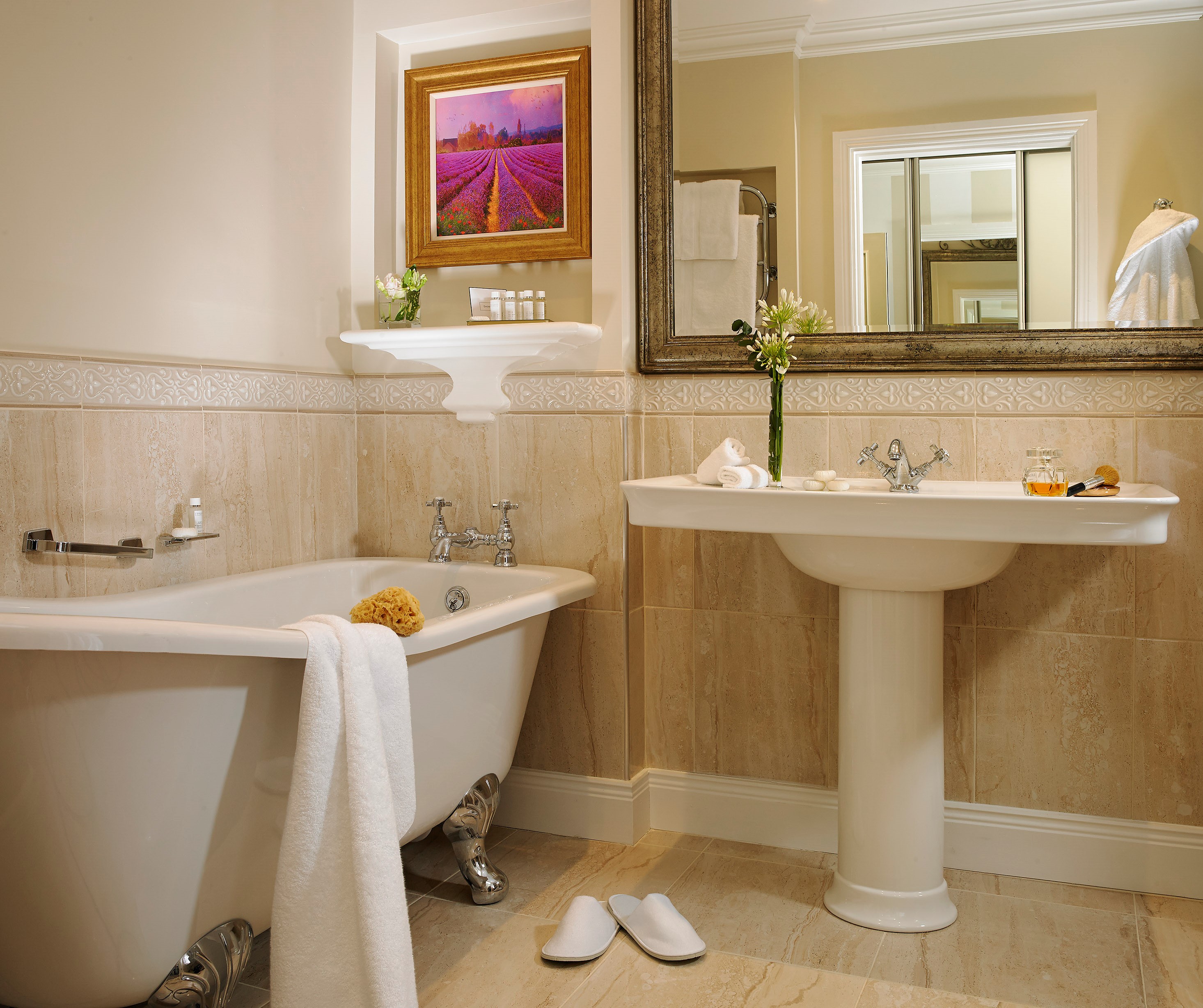 Double or Twin Deluxe King Bed