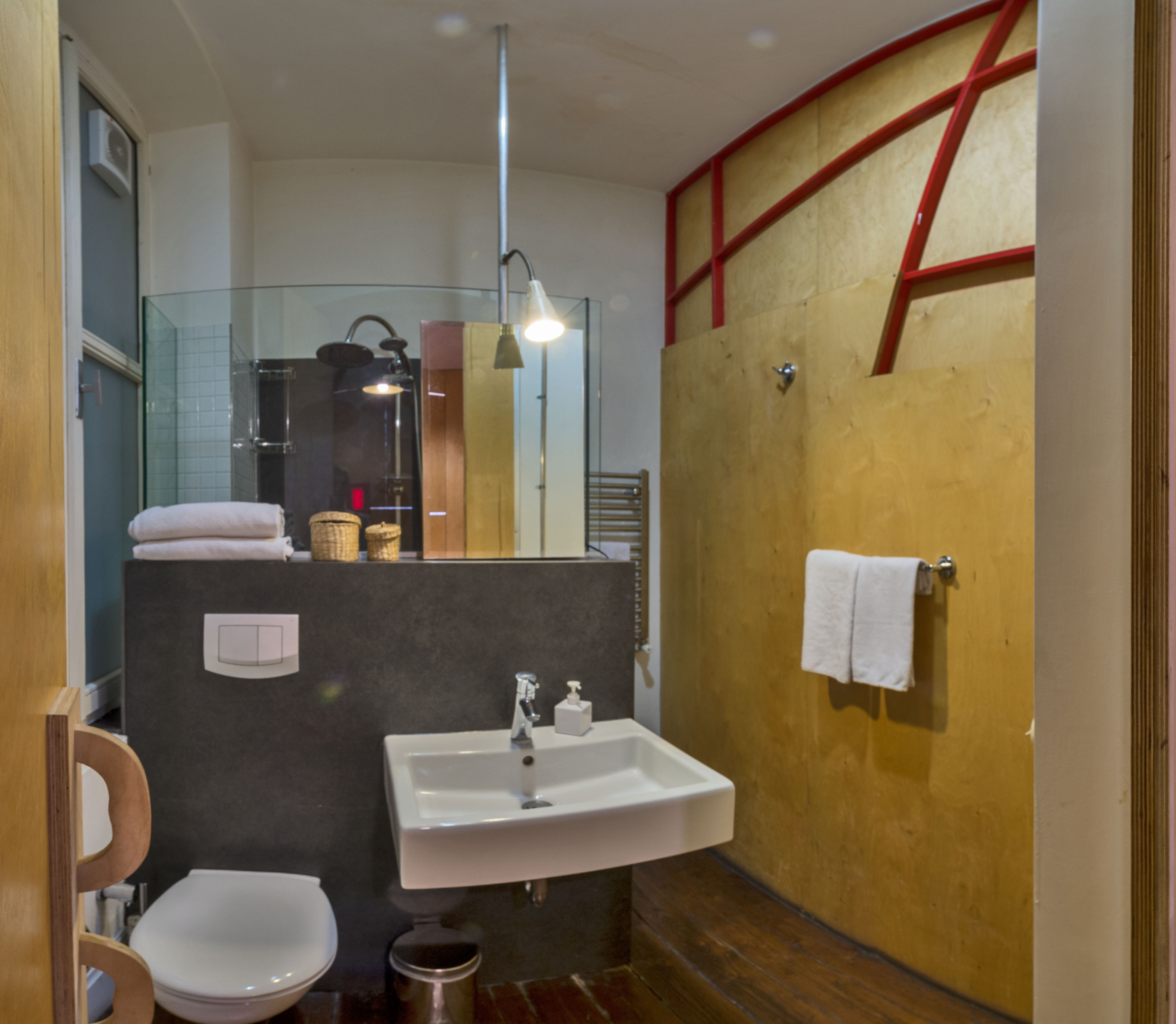 Suite Connecting Room