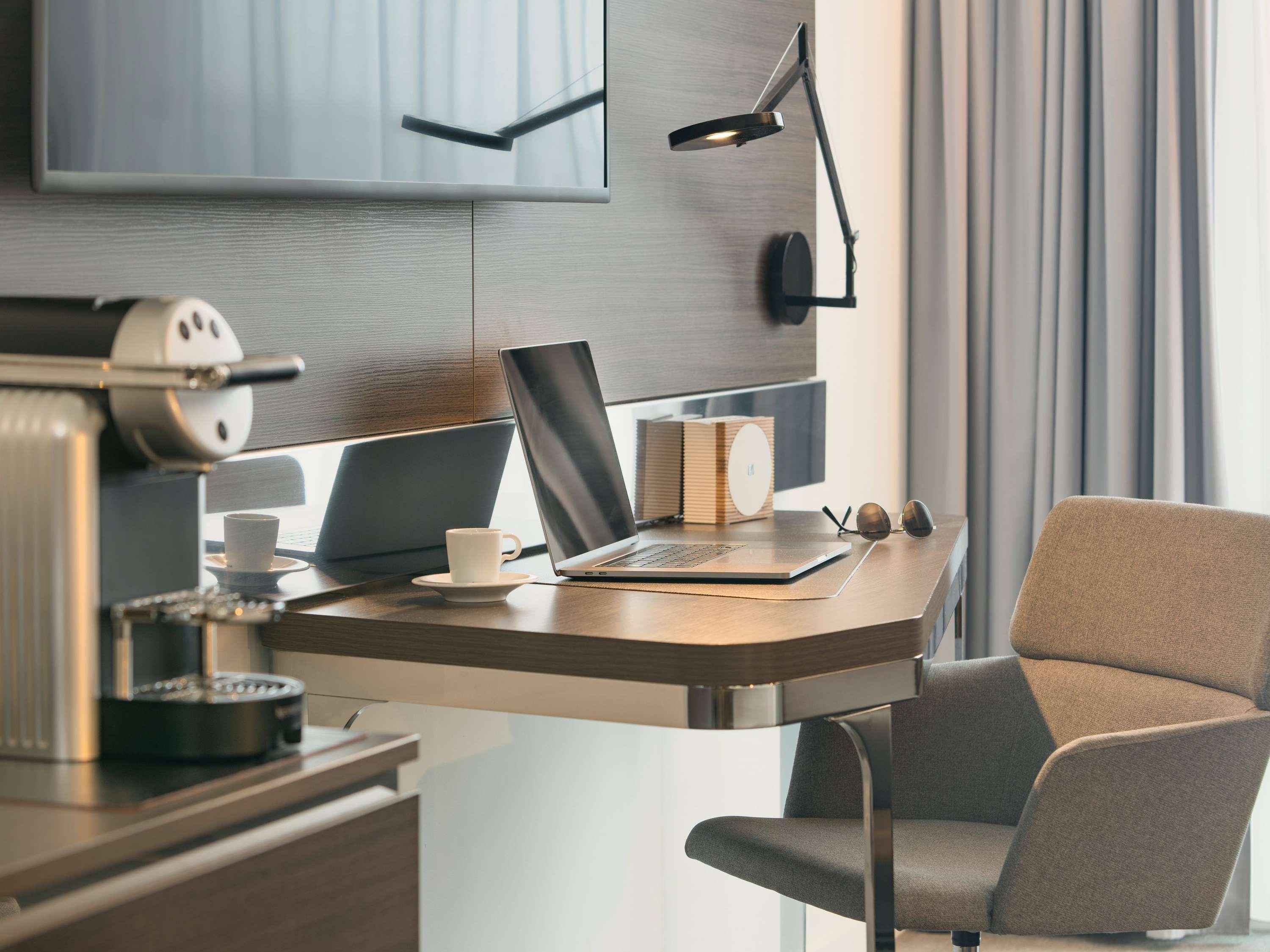 Double Business Superior