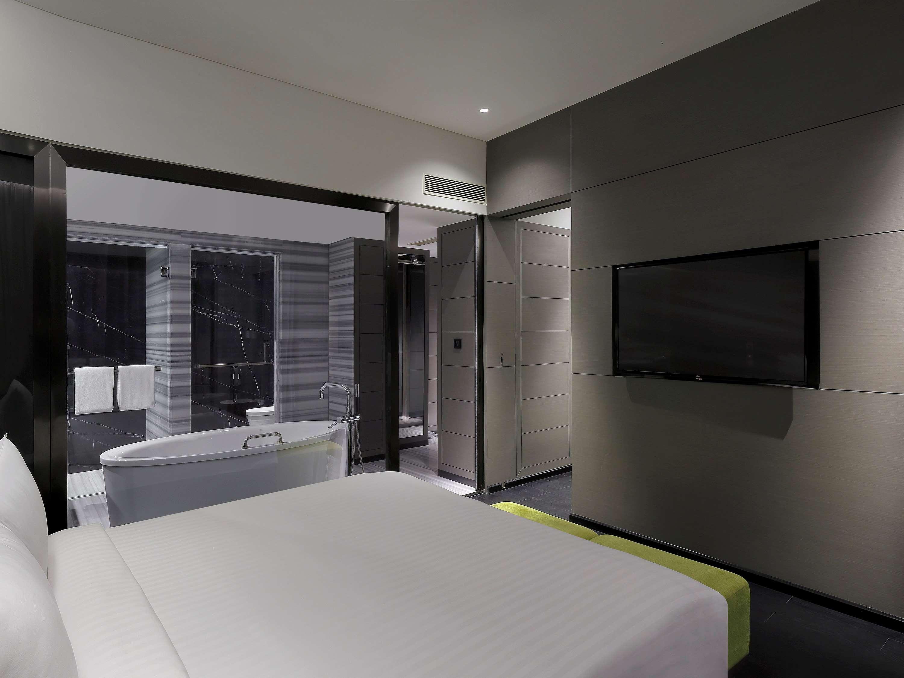 Suite Executive King Bed