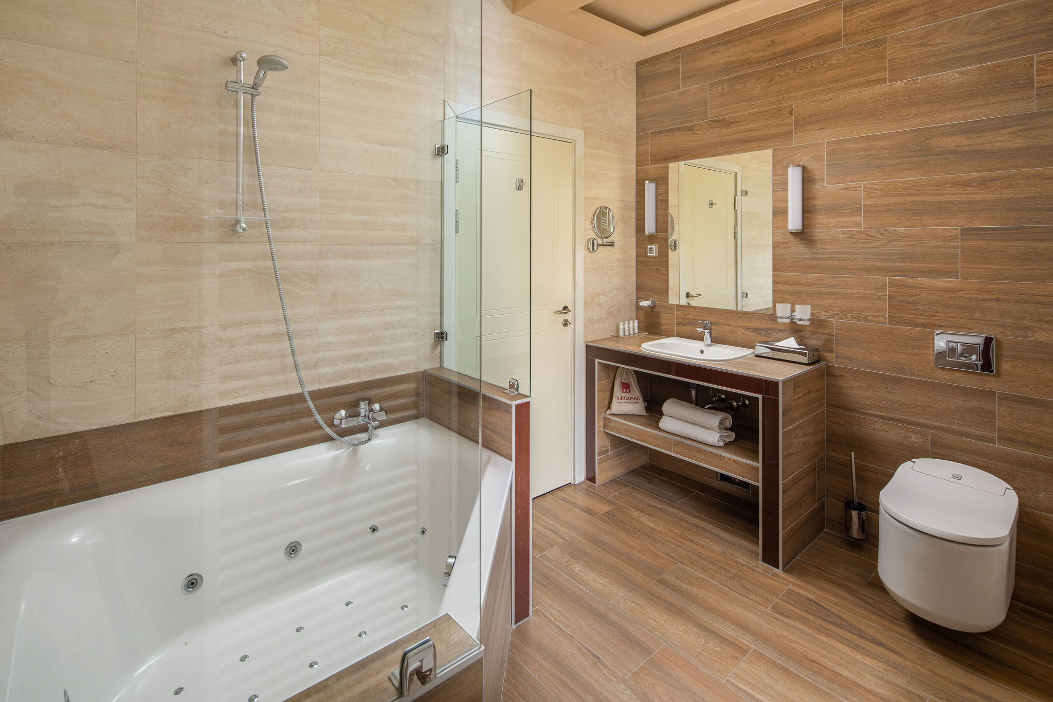 Junior Suite Standard