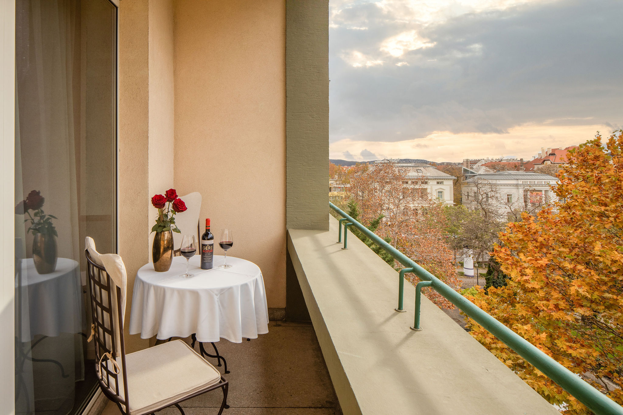 Double or Twin Deluxe