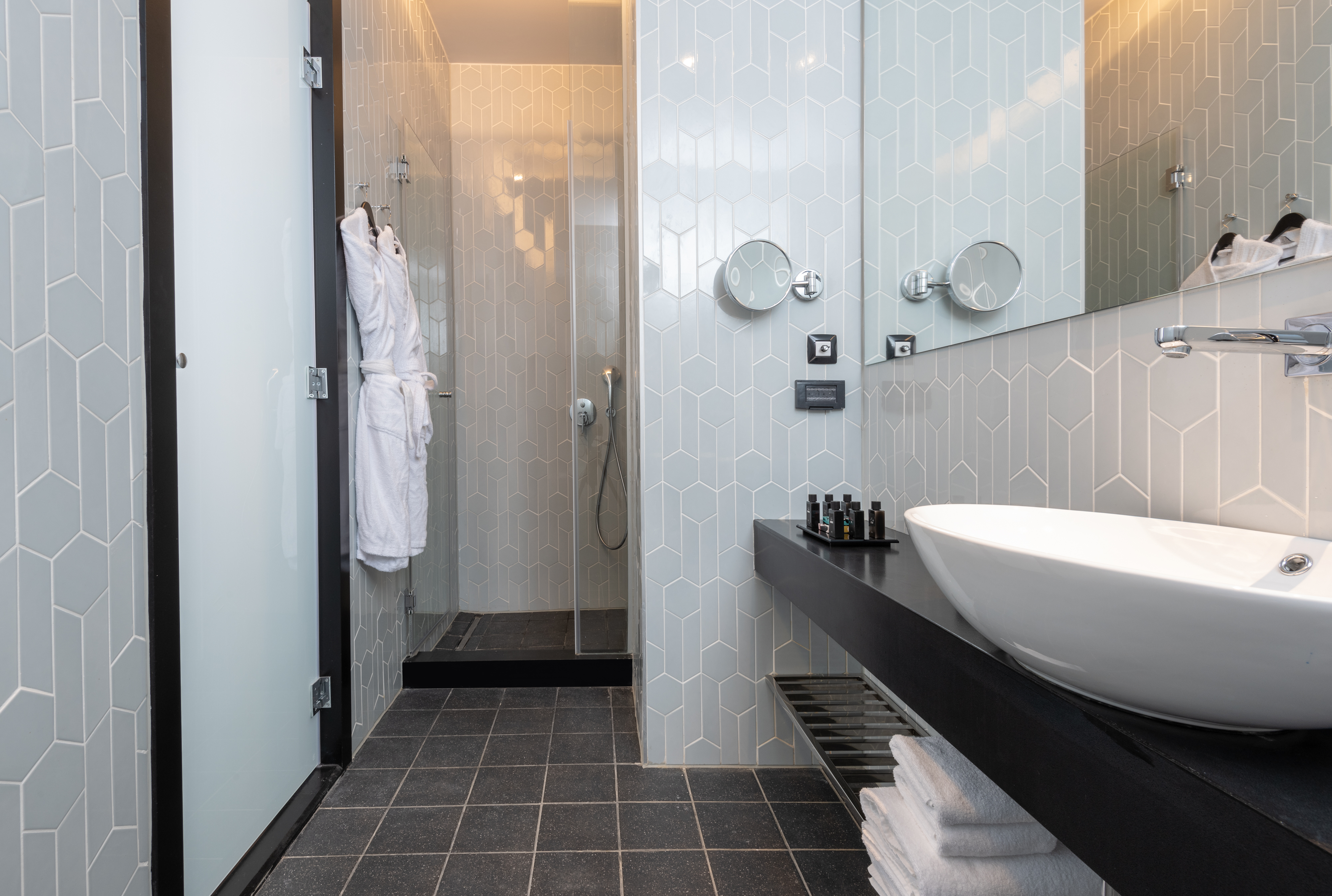 Single Deluxe with Balcony