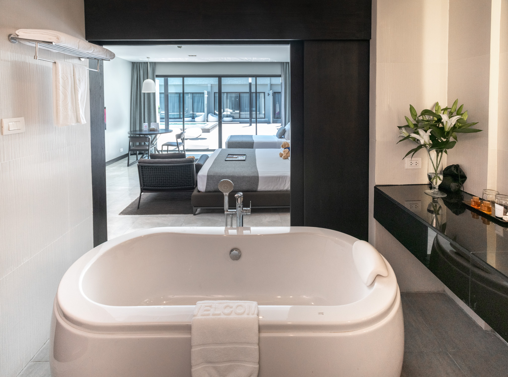 Double or Twin Standard