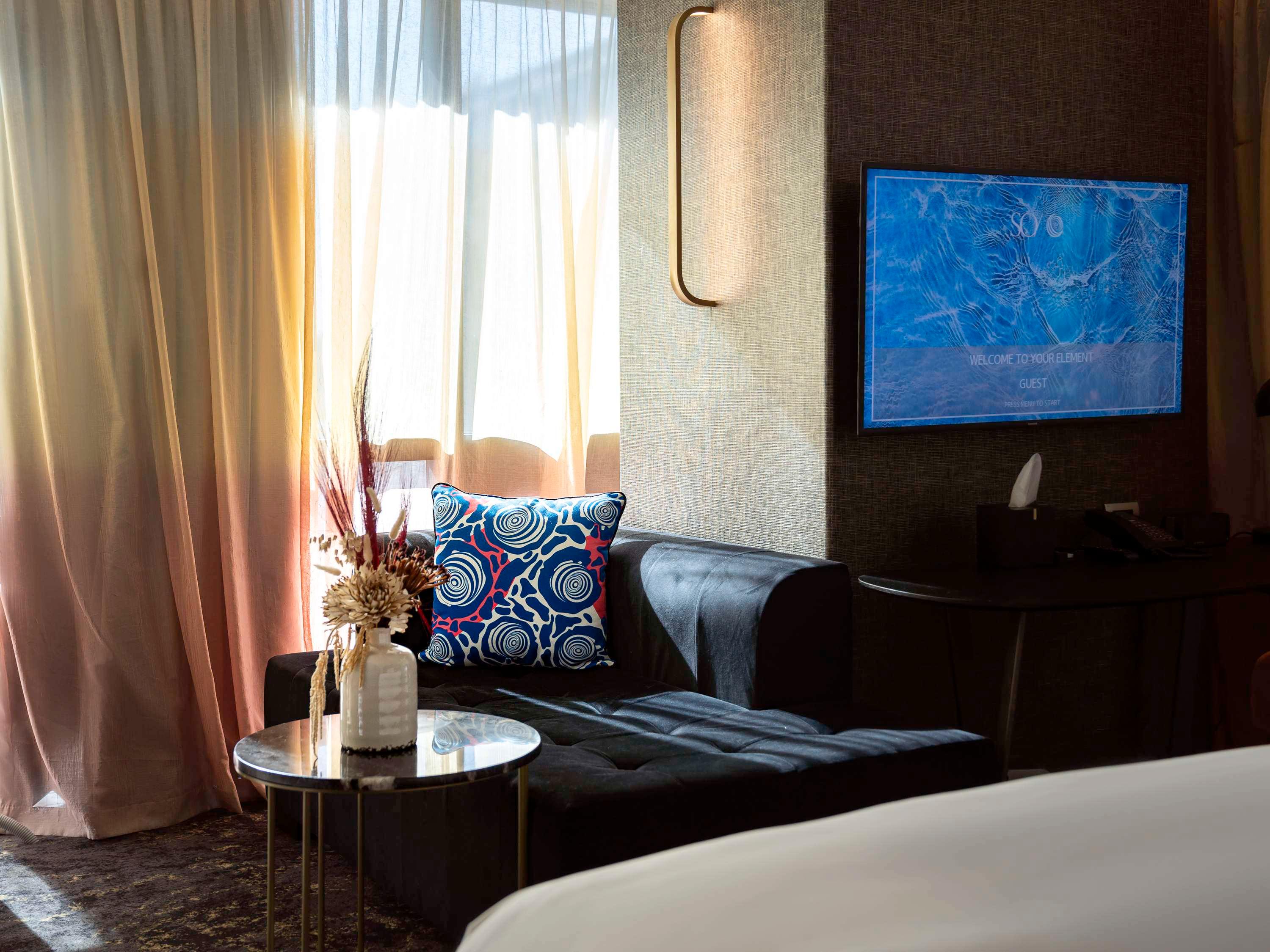 Double Accessible King Size Bed