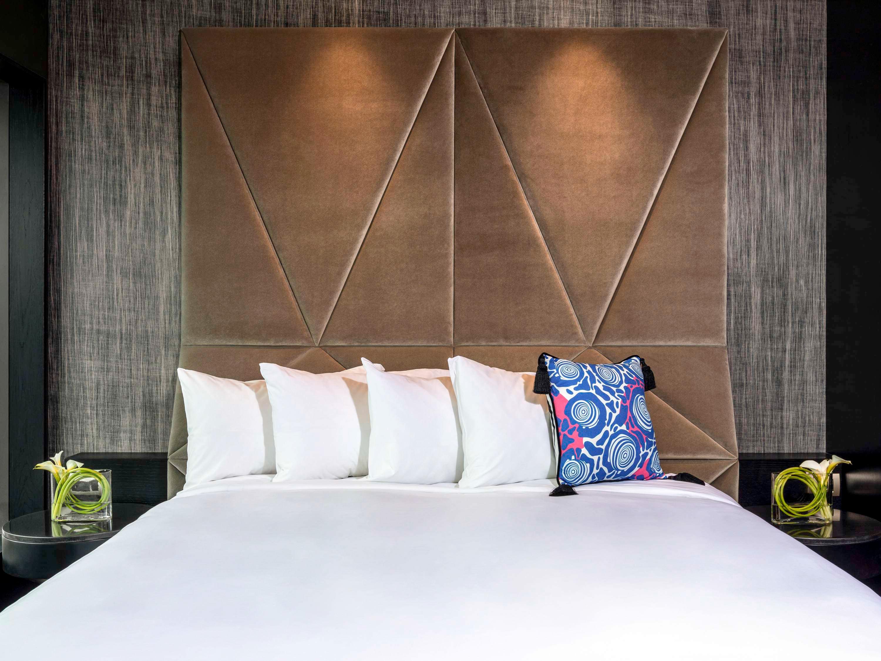 Double Accessible King Size Bed