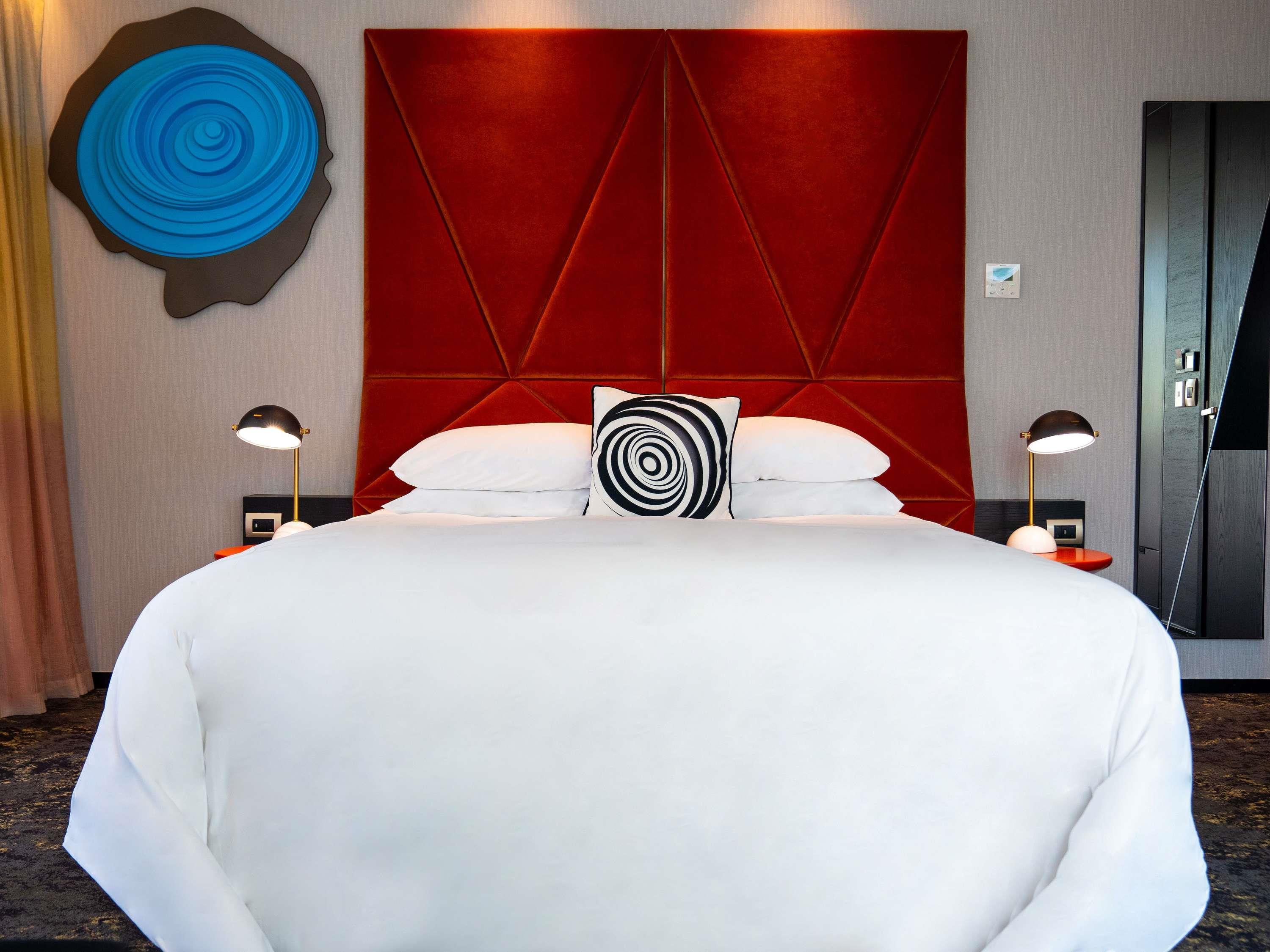 Double King Size Bed