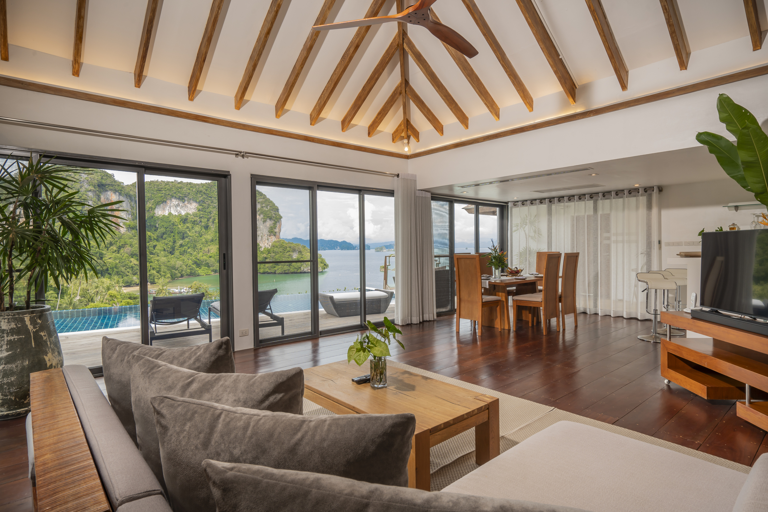 Villa Two Bedrooms with Private Pool