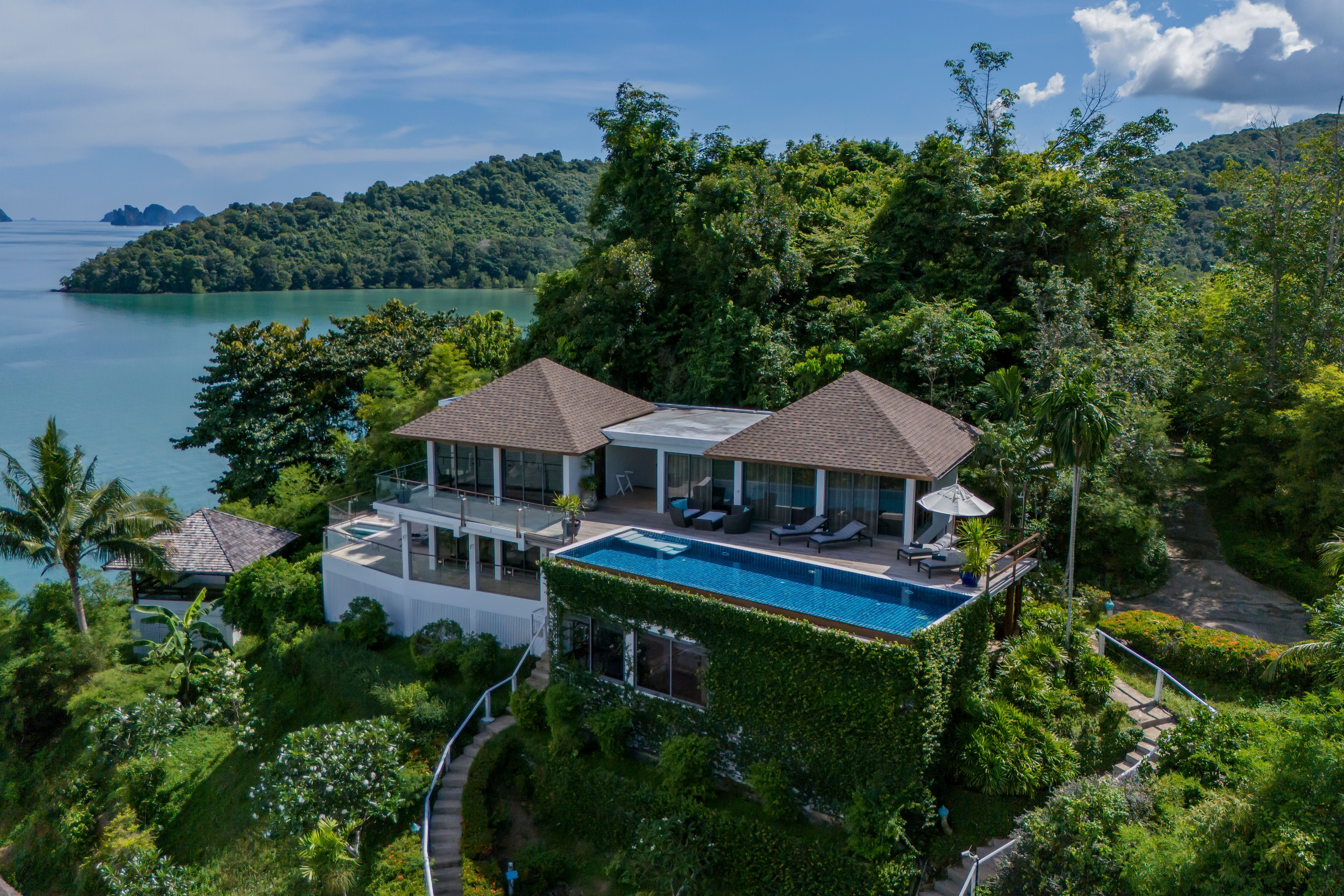 Villa Two Bedrooms with Private Pool