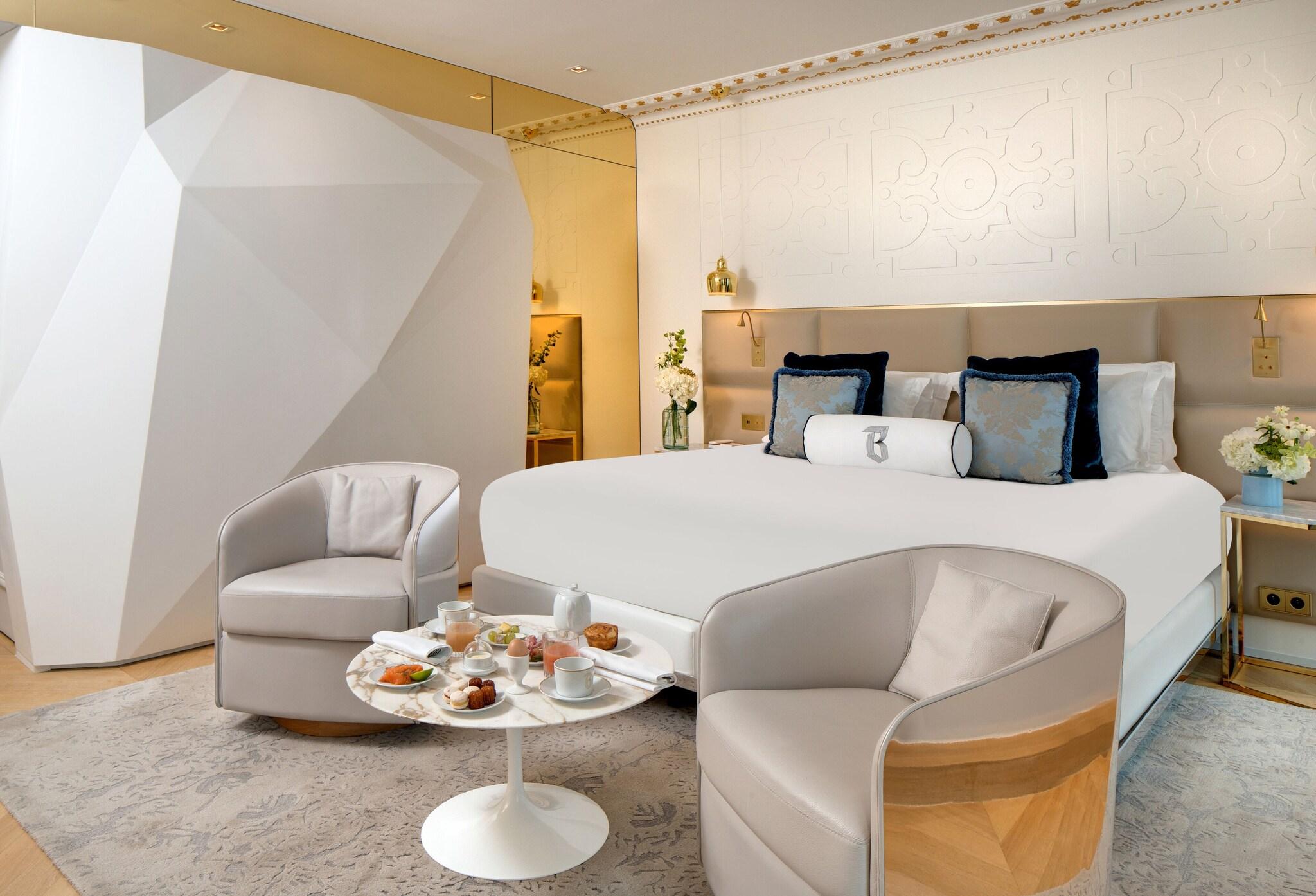 Junior Suite King Size Bed