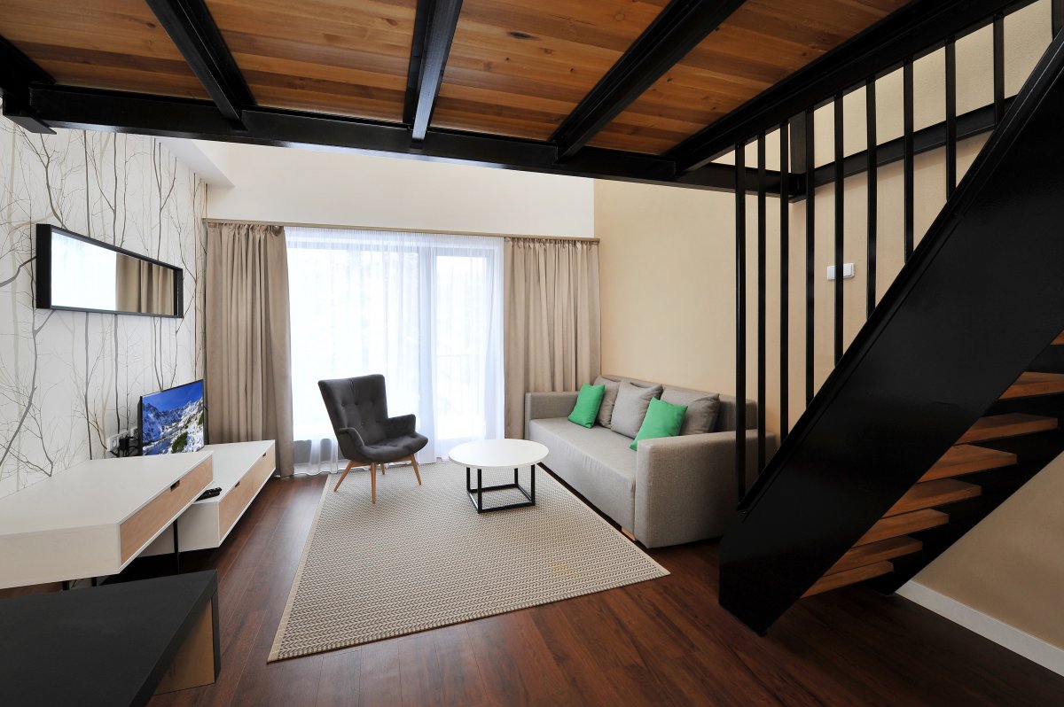 Apartment Capacity 6