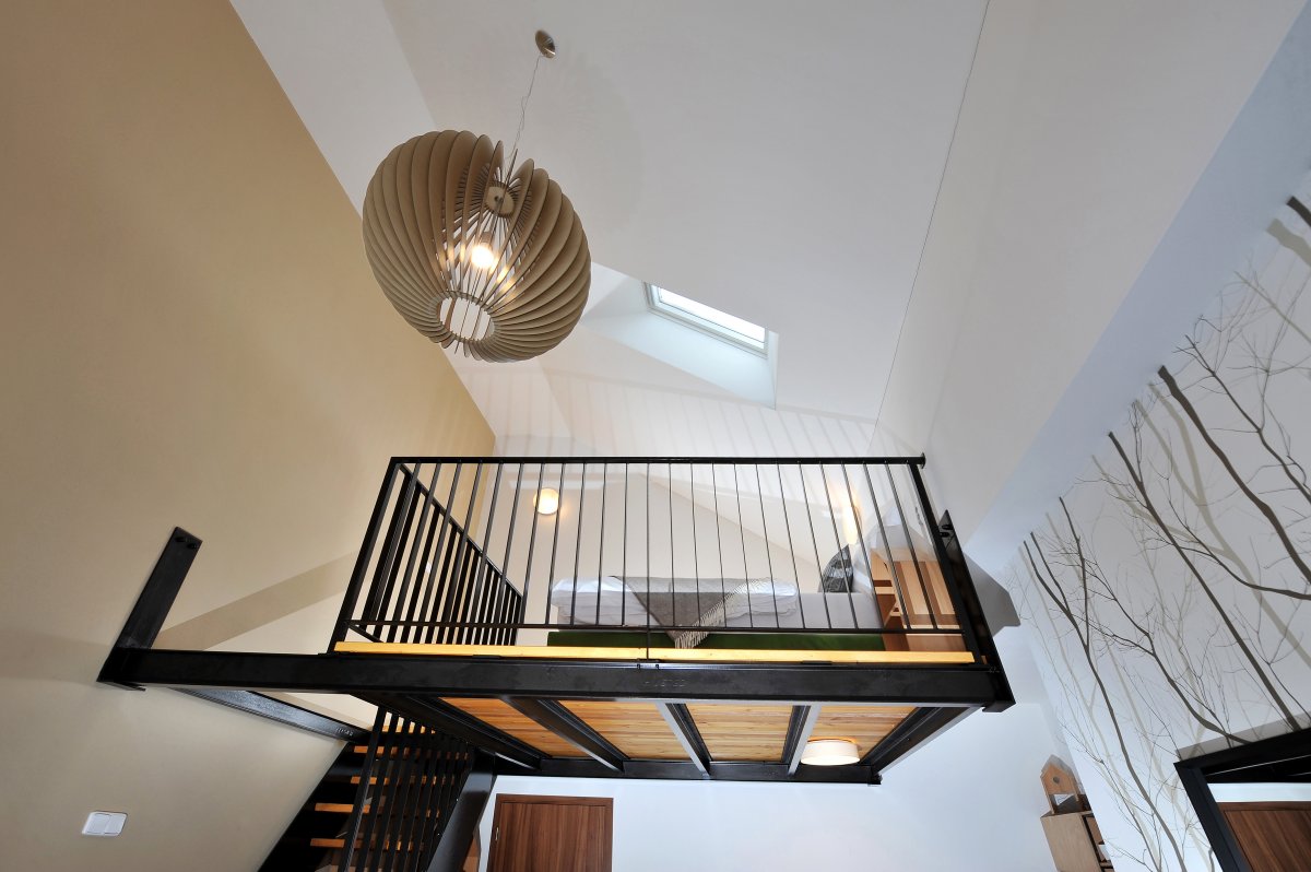 Apartment Capacity 6