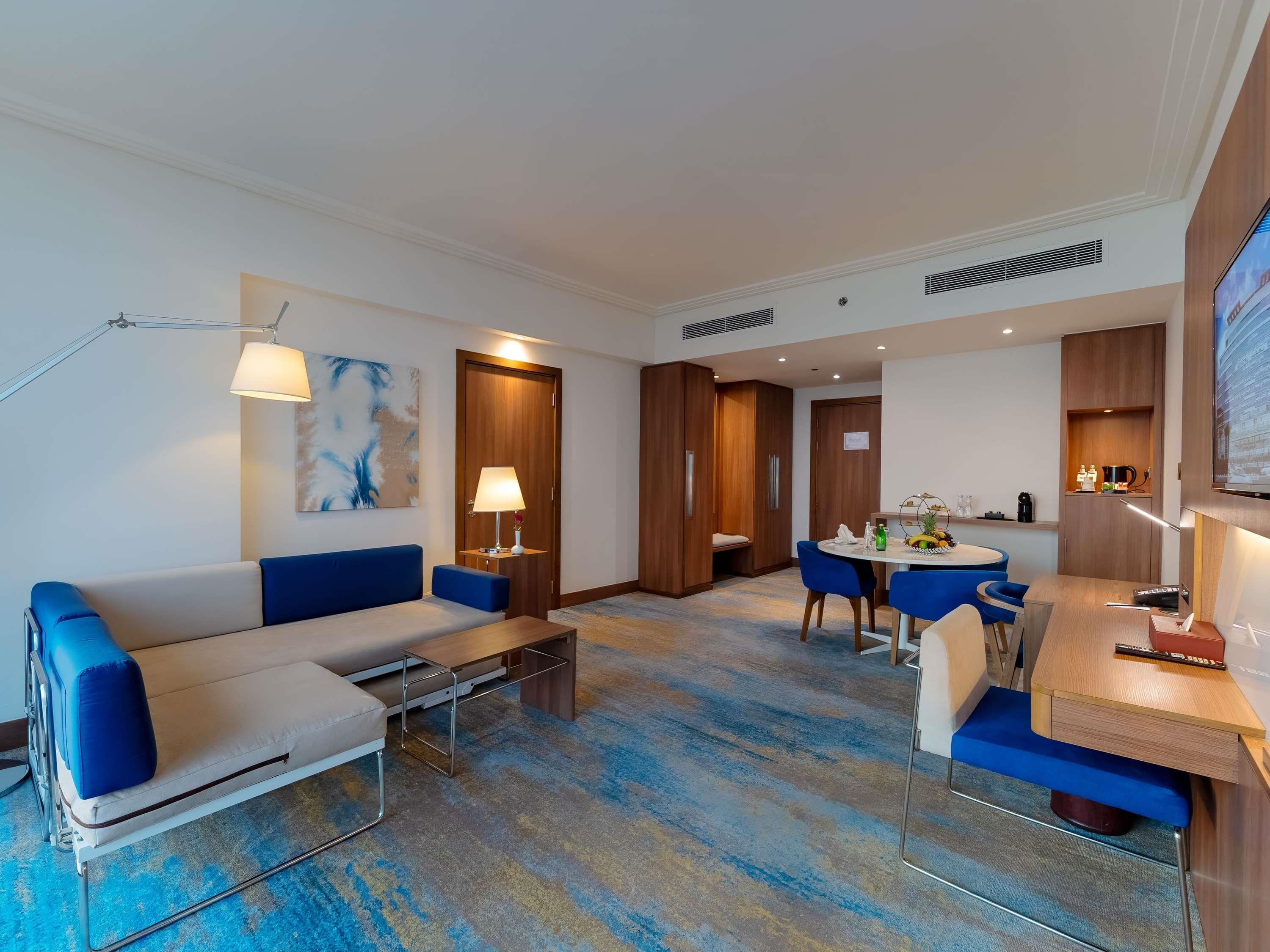 Suite Superior Pool View