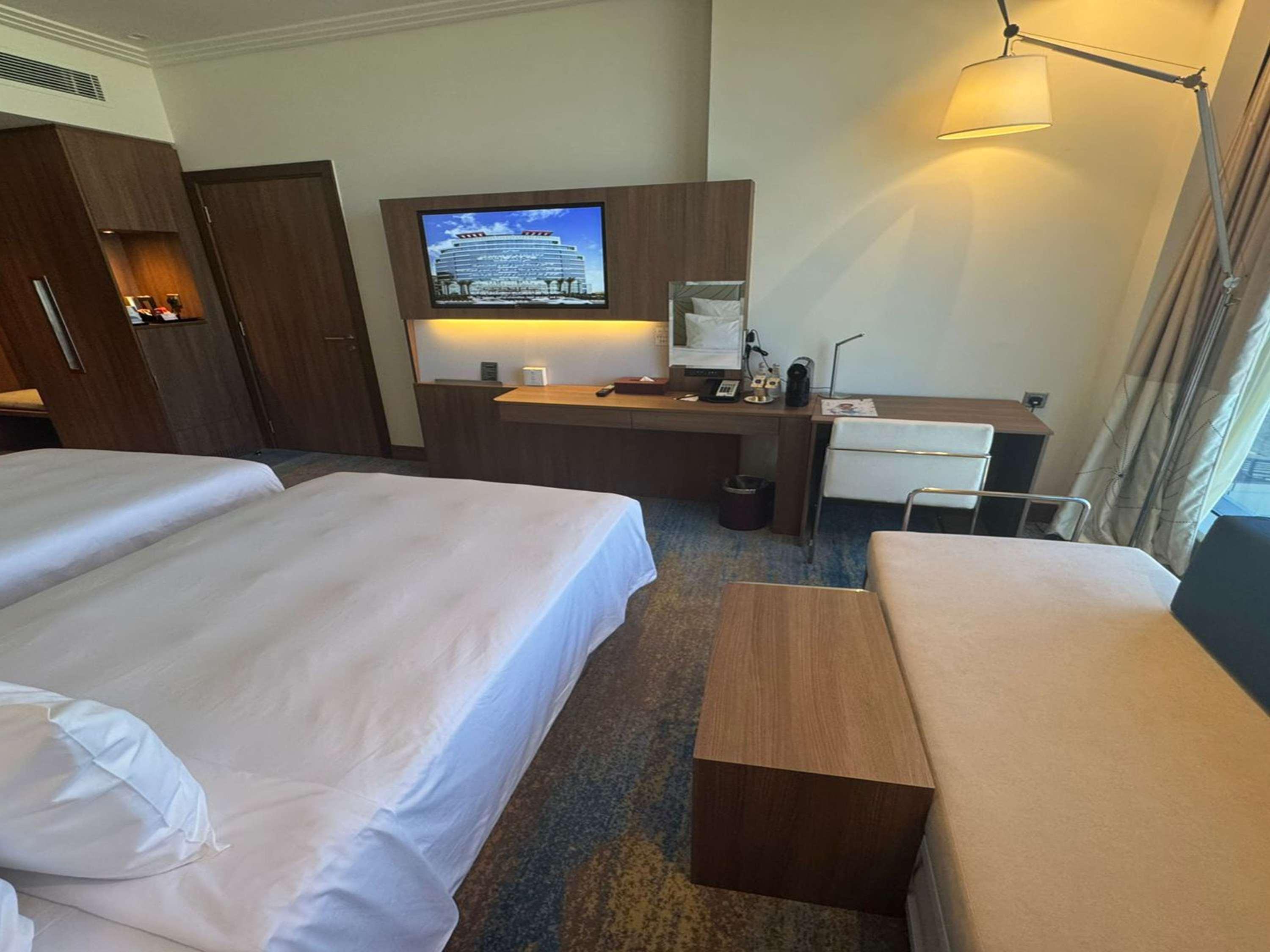 Twin Superior Pool View