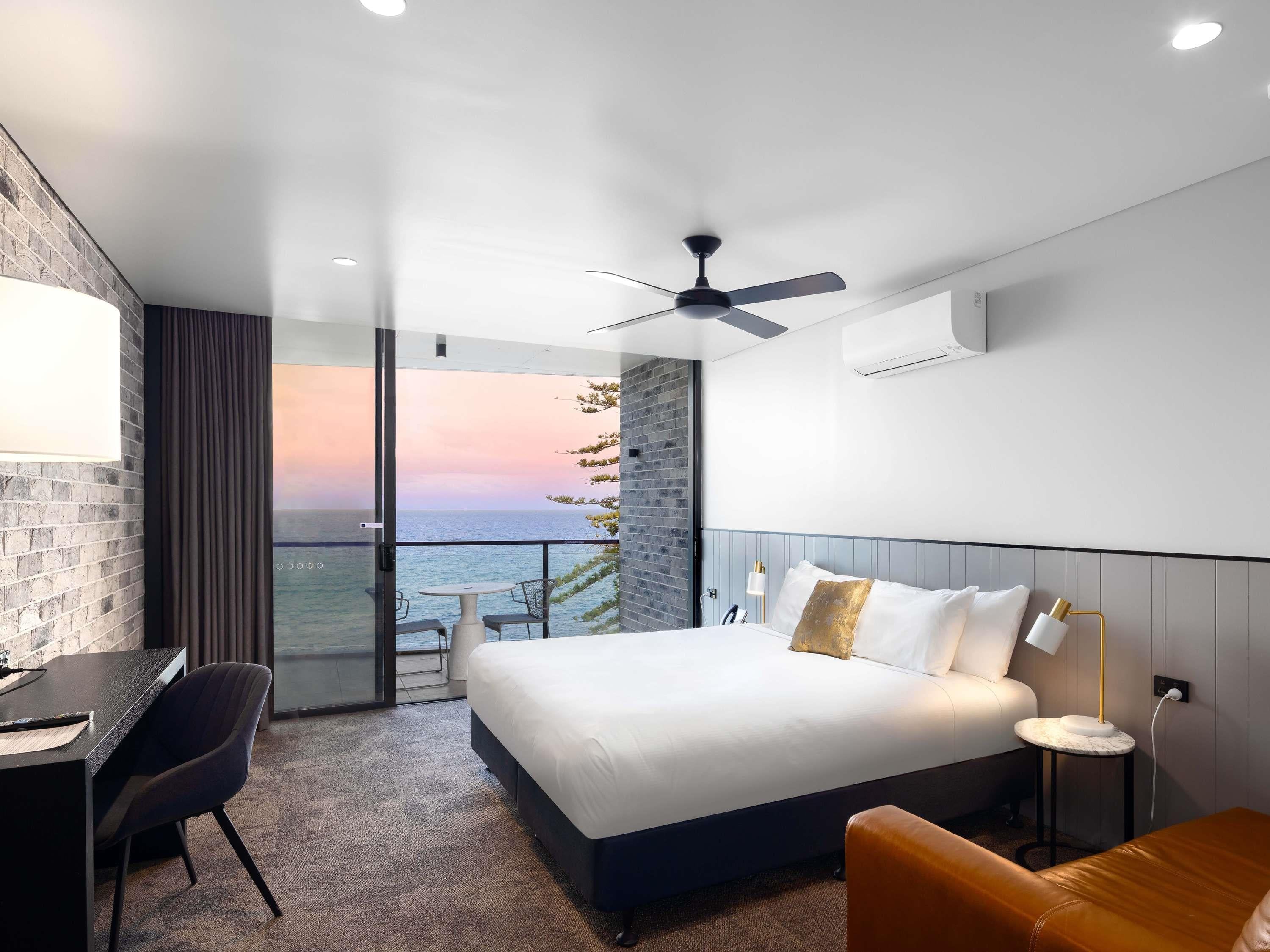 Double Deluxe Ocean Front