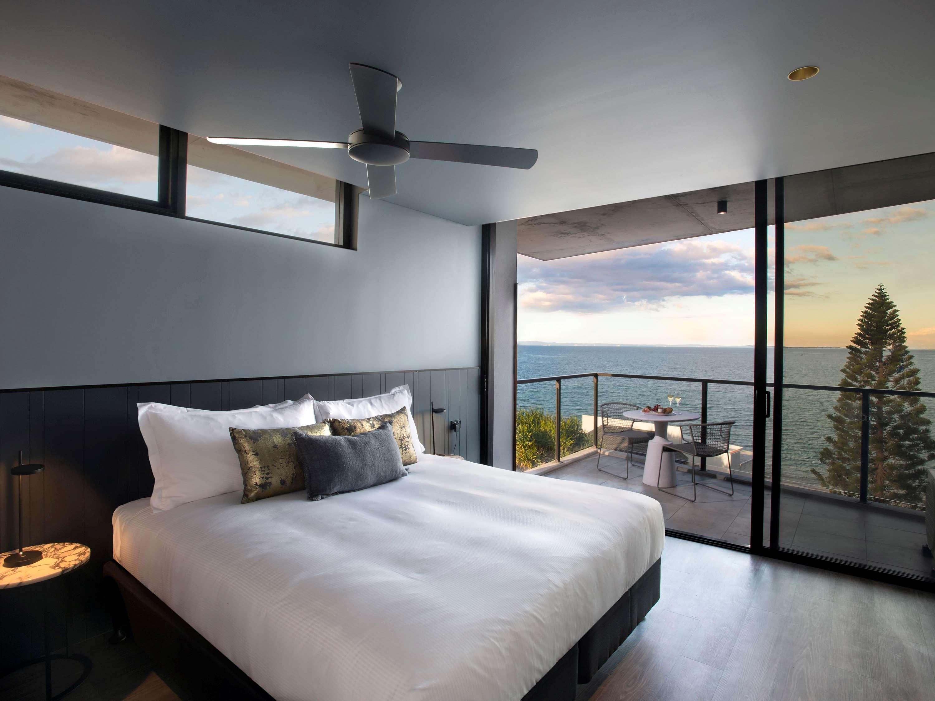 Double Deluxe Ocean Front