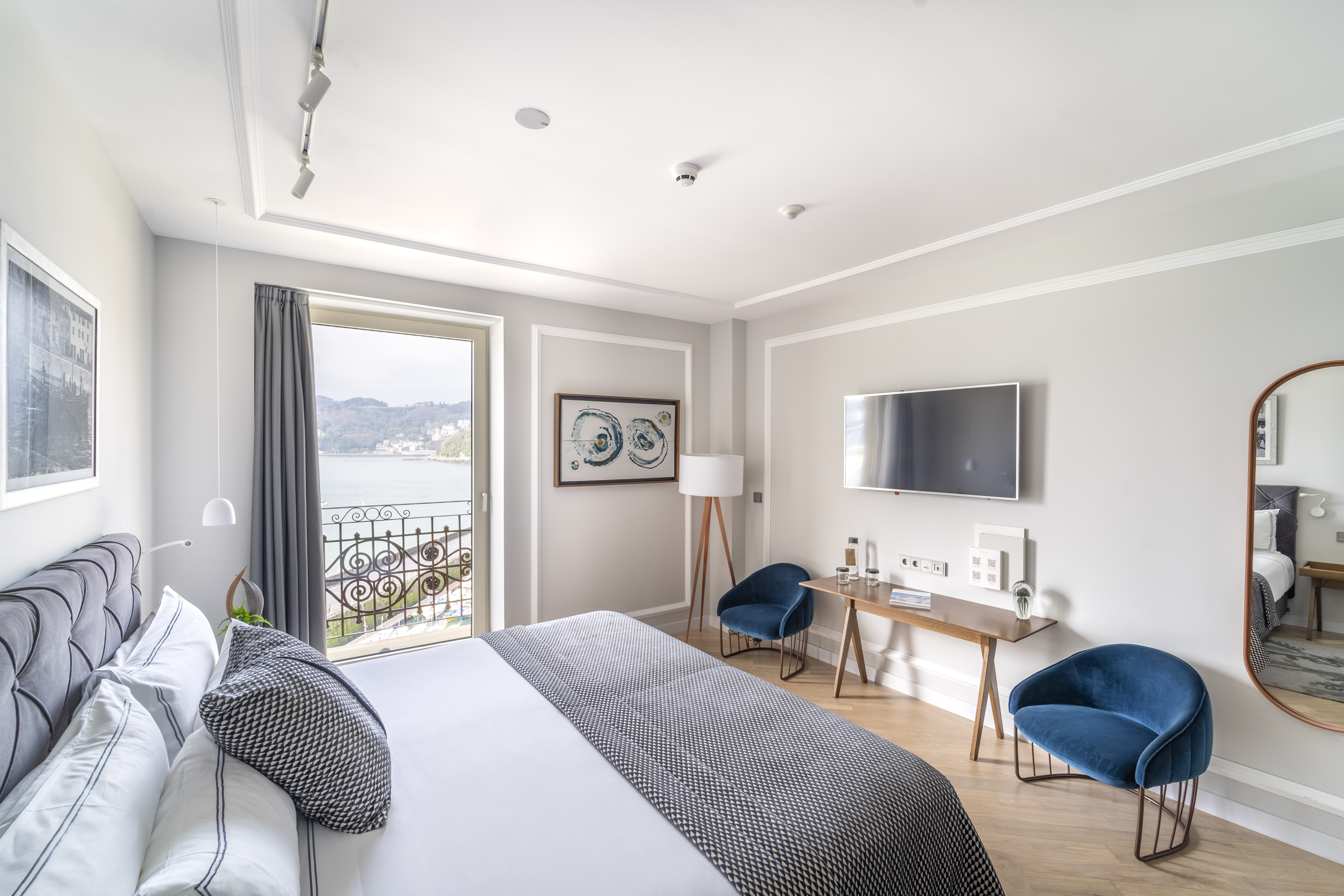 Double Single Premium Sea View