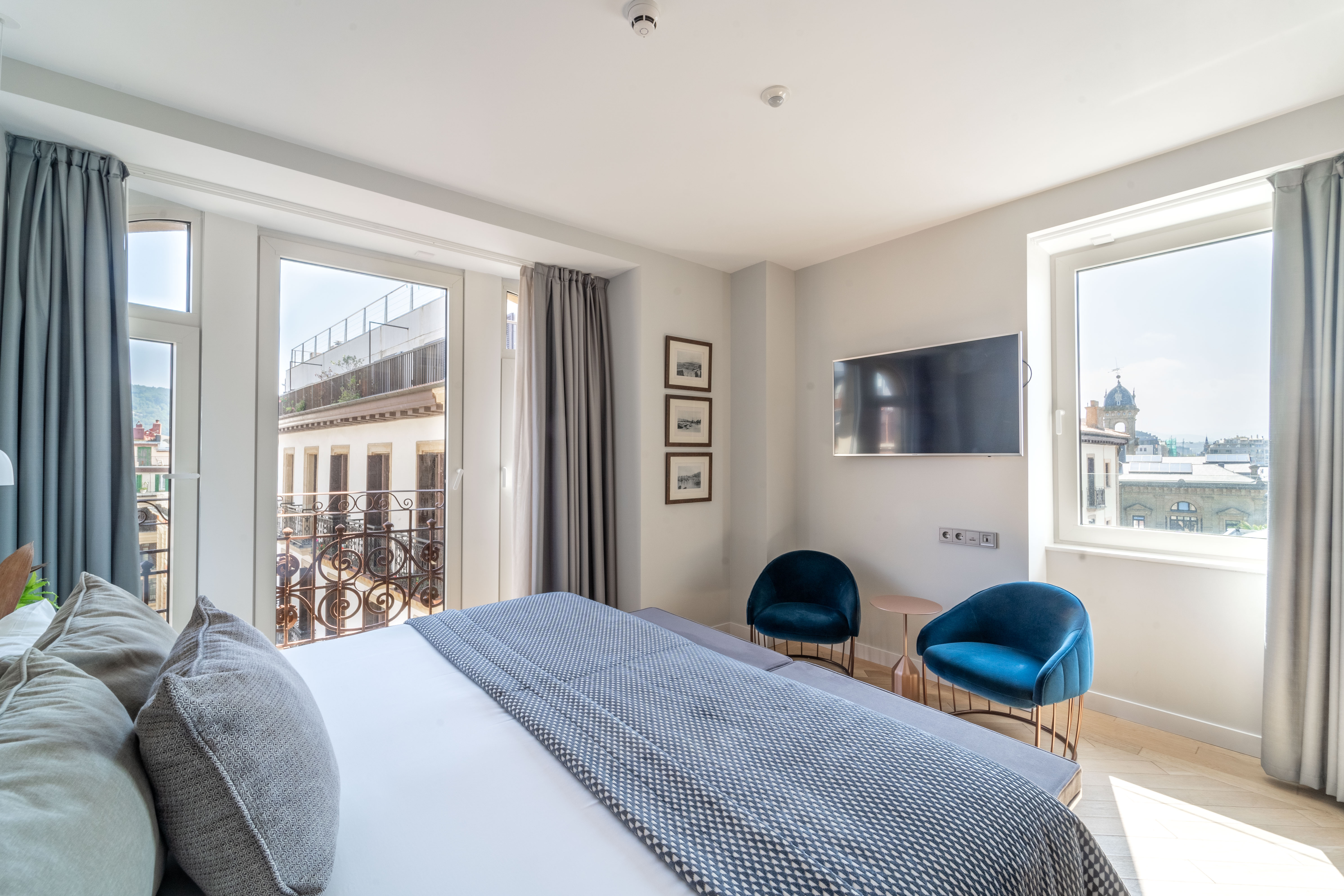 Double Single Deluxe