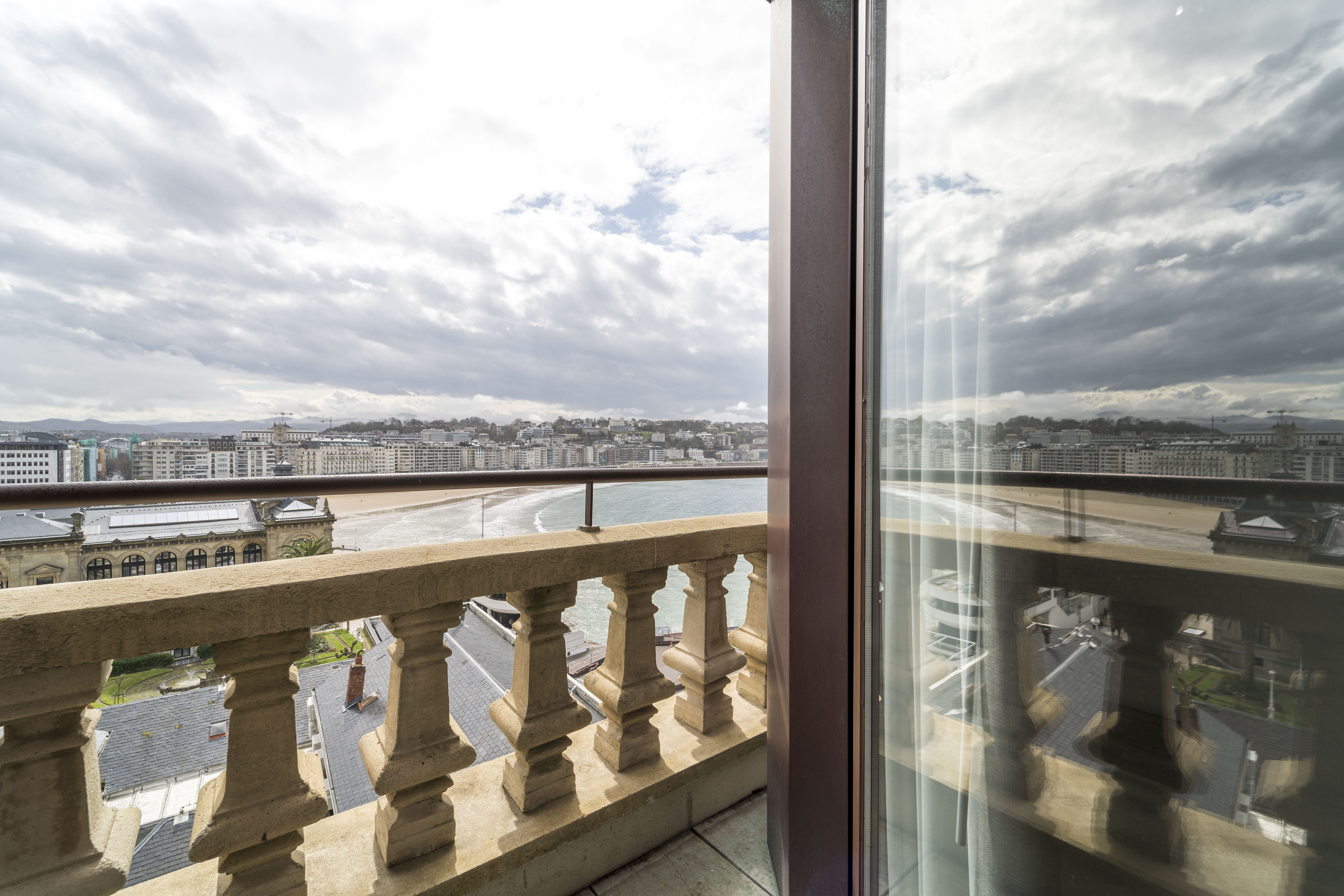 Double or Twin Economy