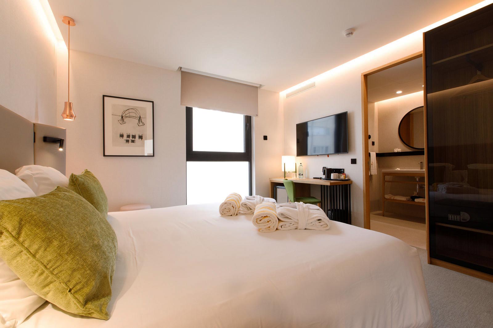 Double or Twin Standard