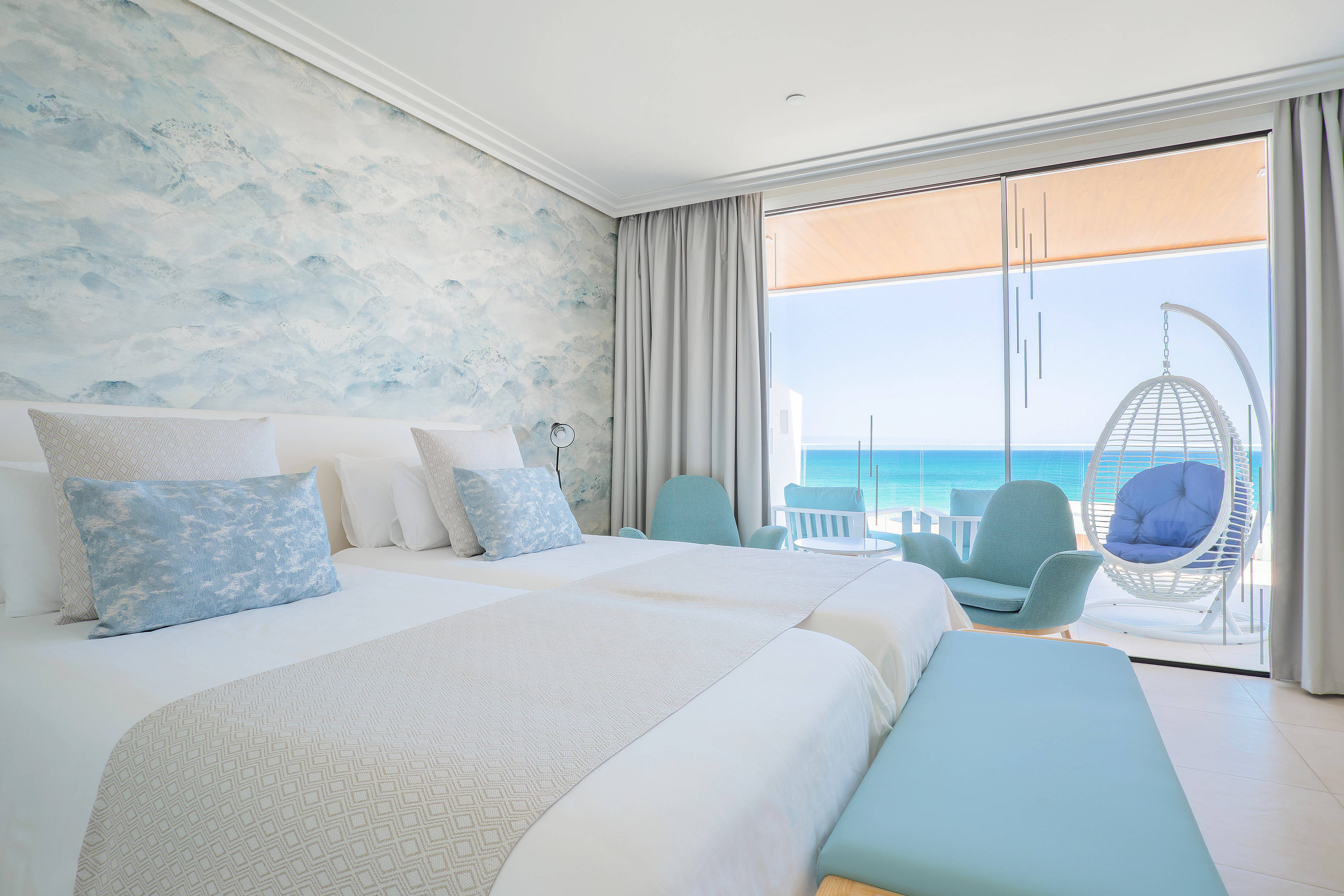 Double or Twin Deluxe Sea View