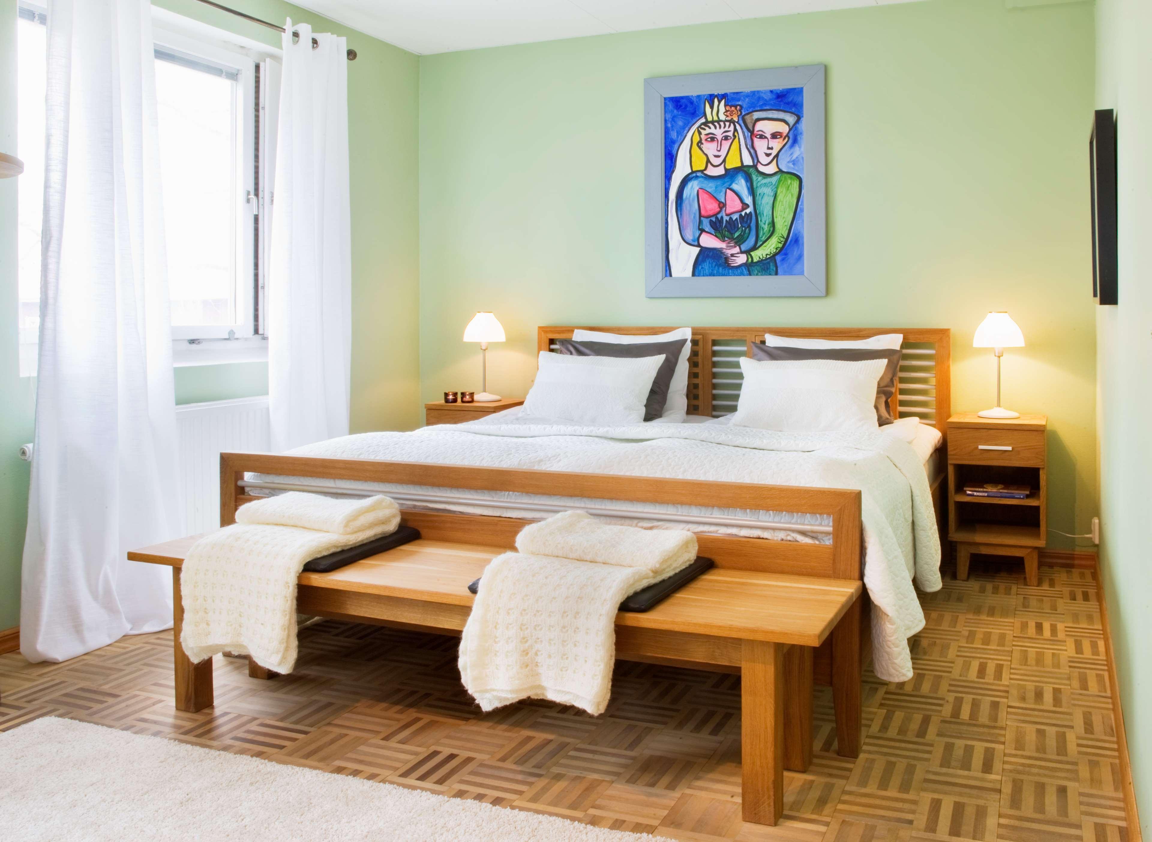 Triple King Size Bed