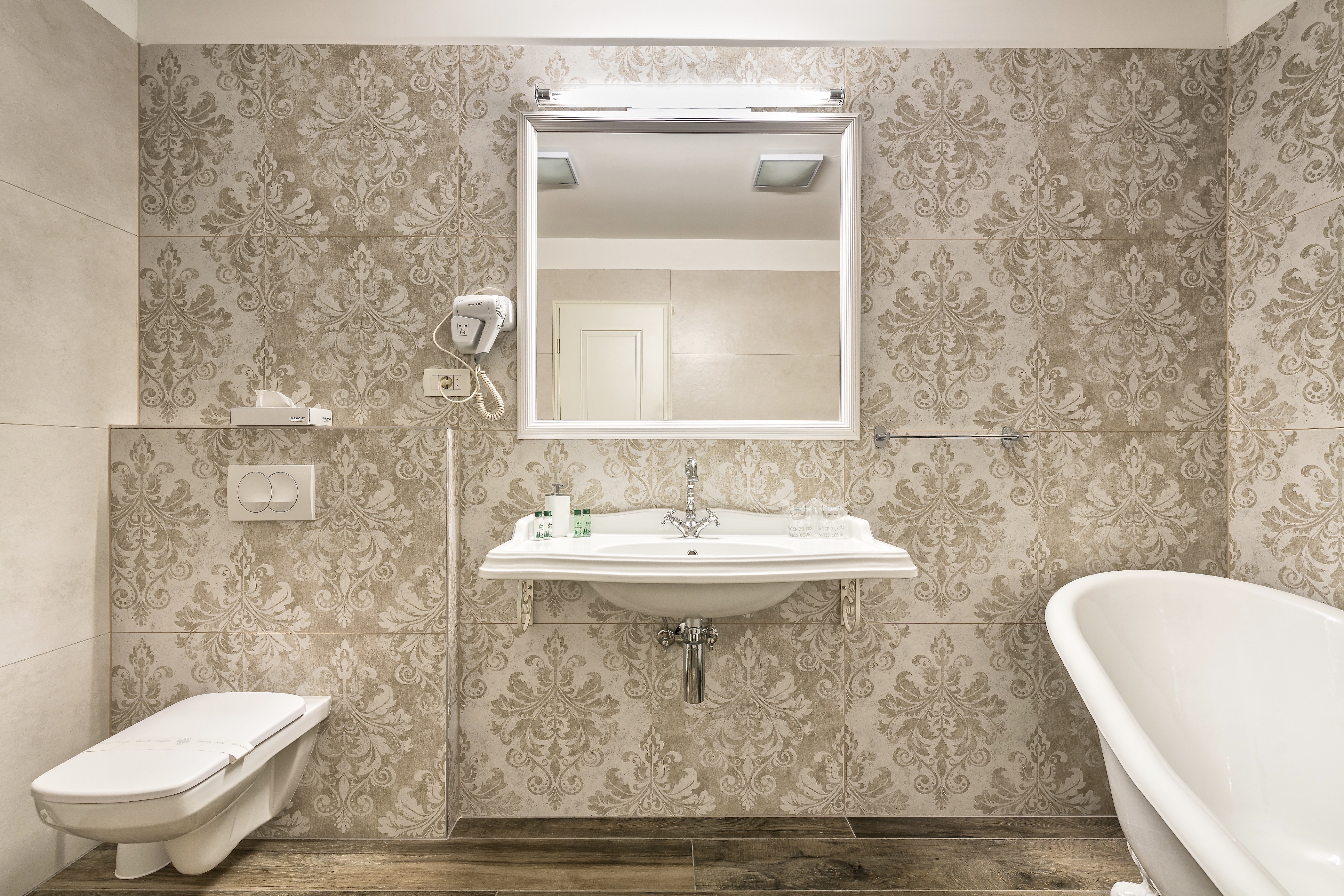 Double Single Premium