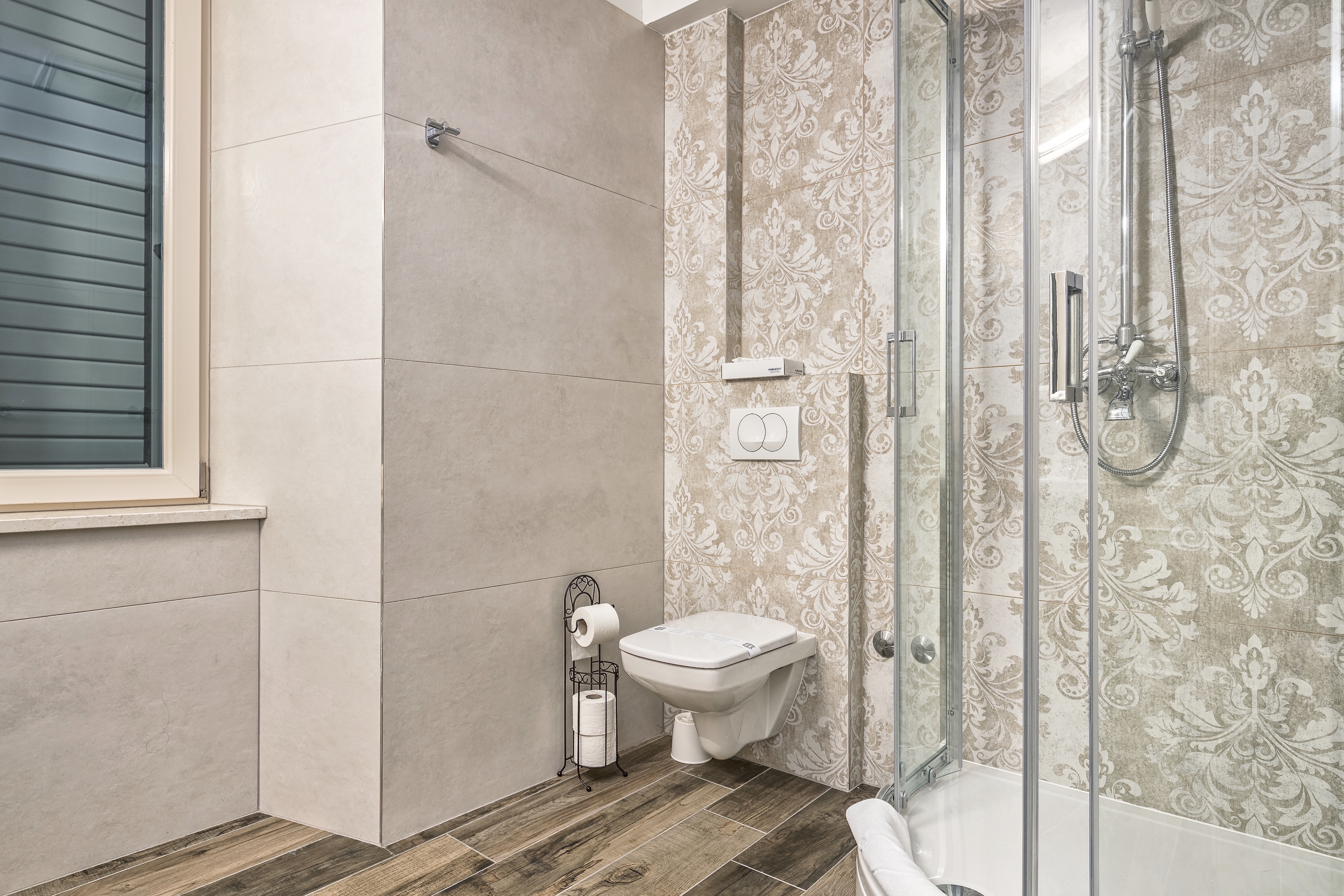 Double Single Superior