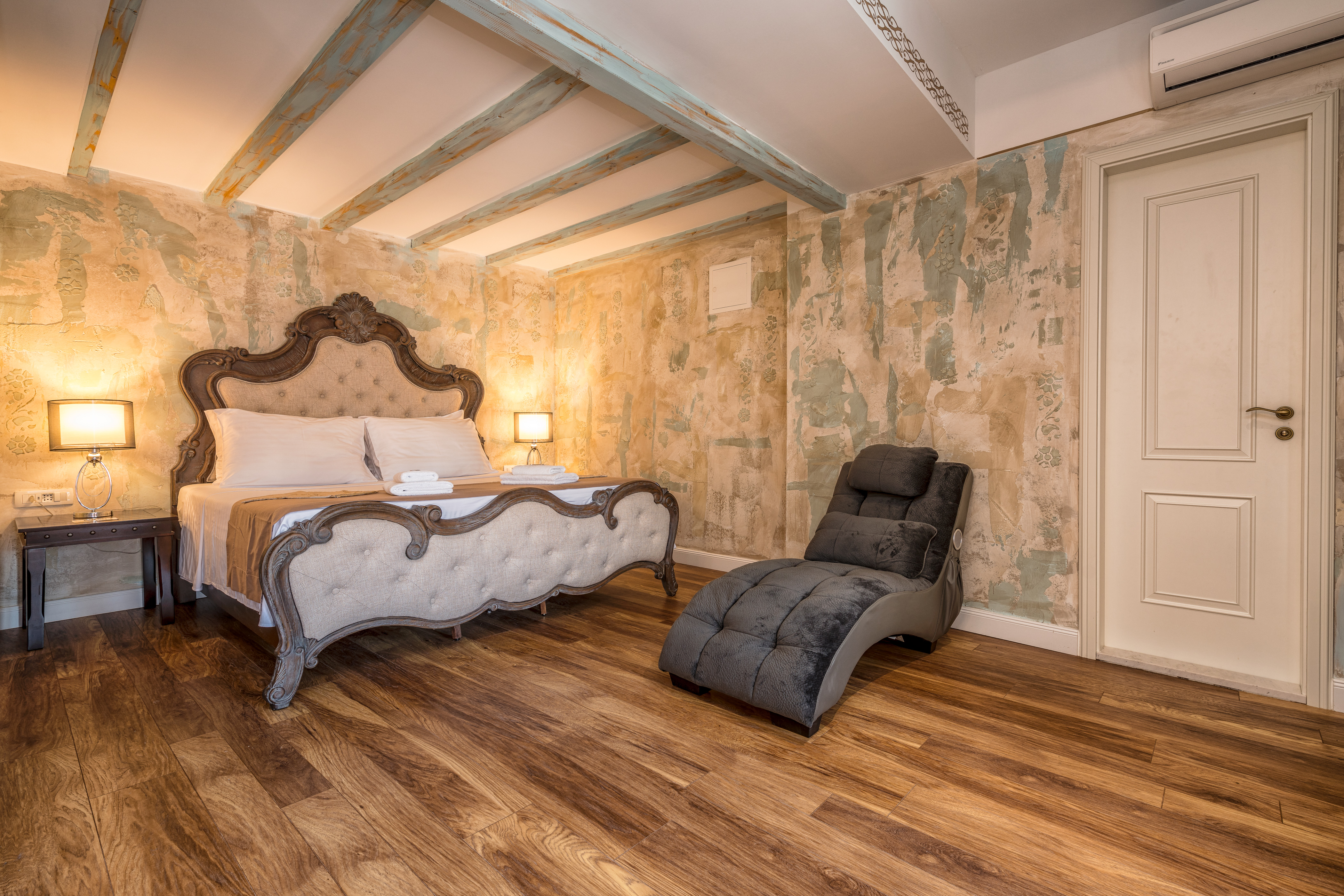 Suite Premium City View