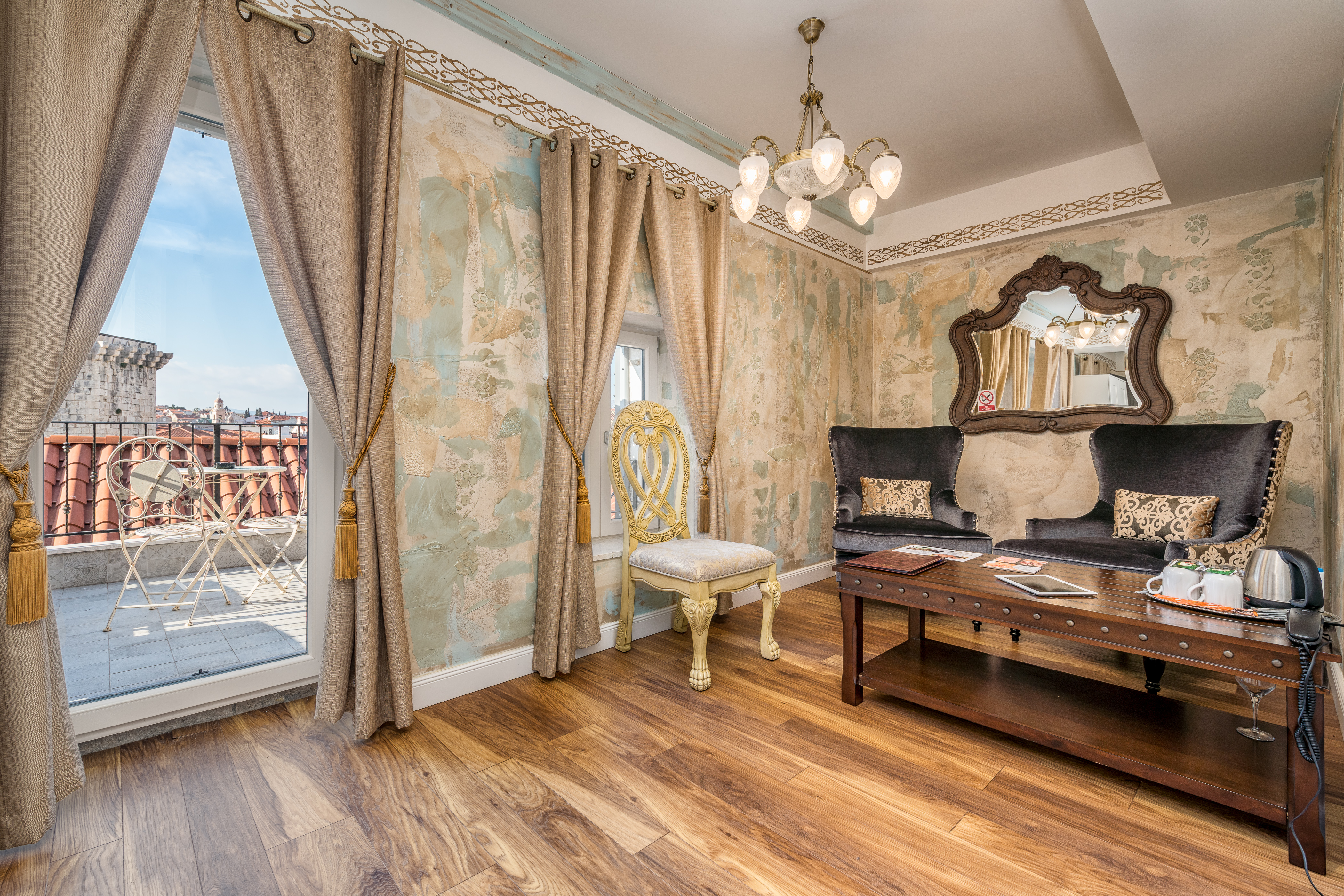 Suite Premium City View