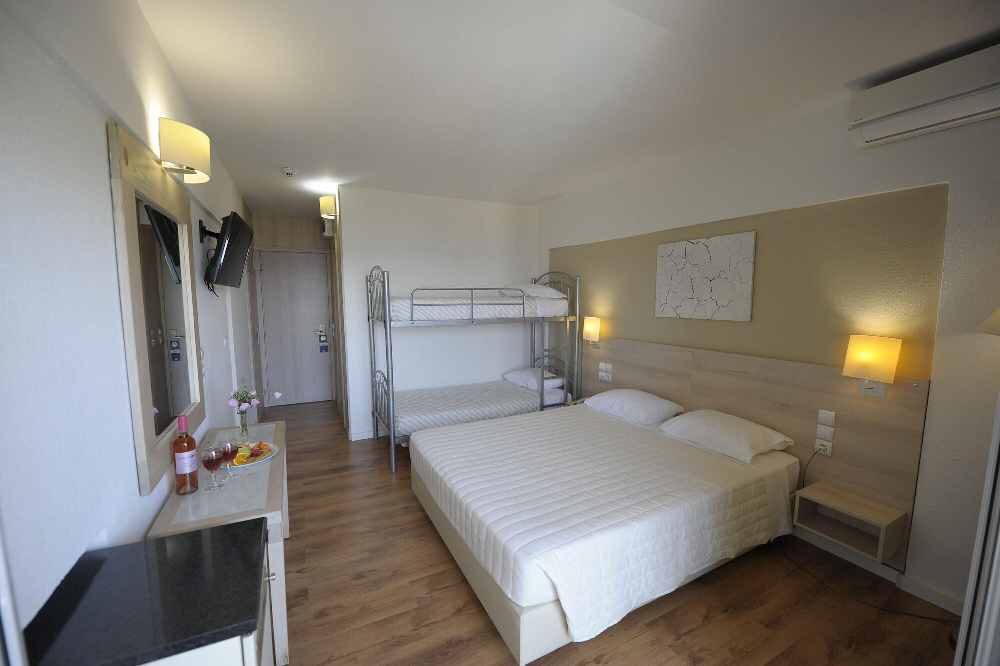 Family Room Sea View