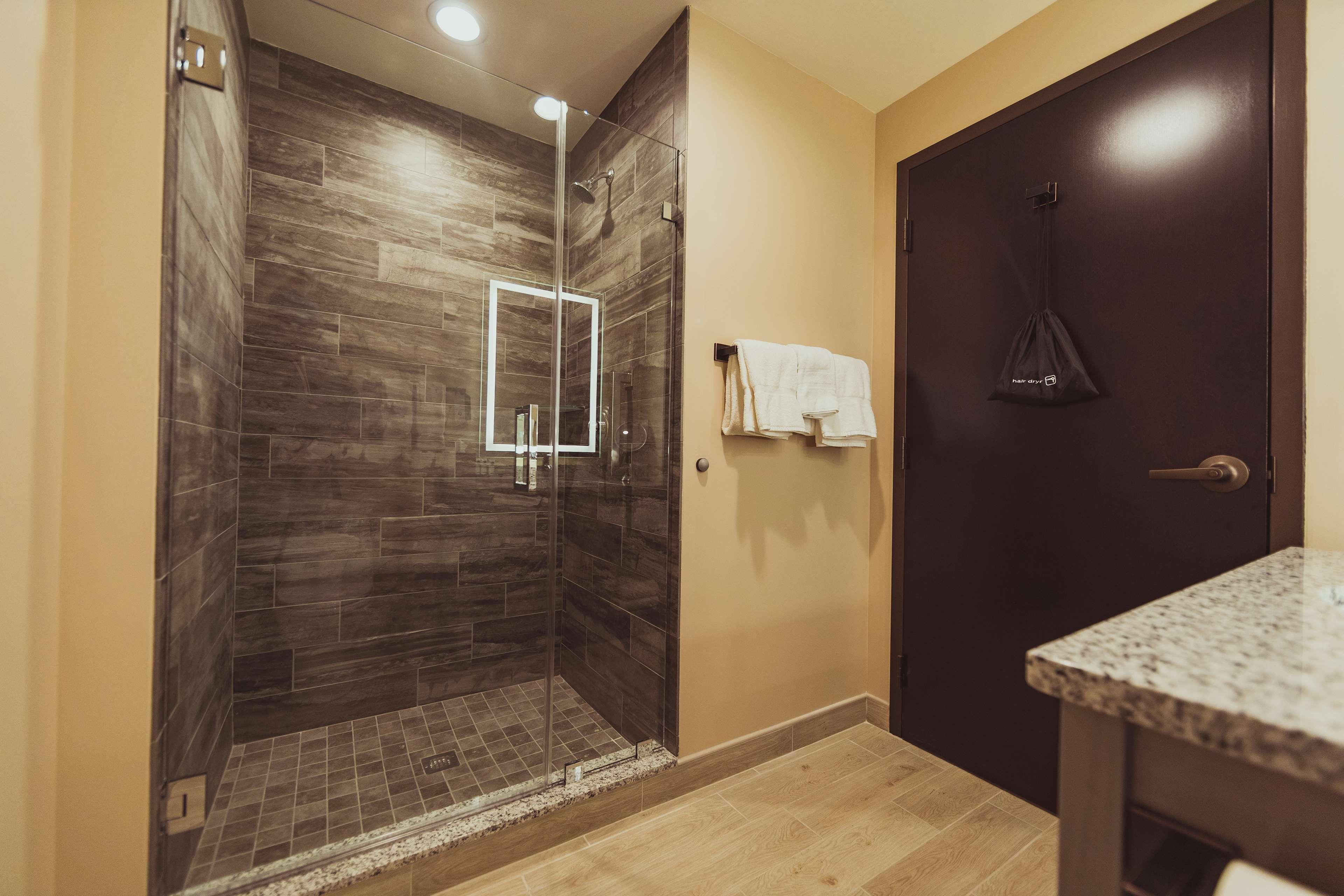 Double Queen Size Bed