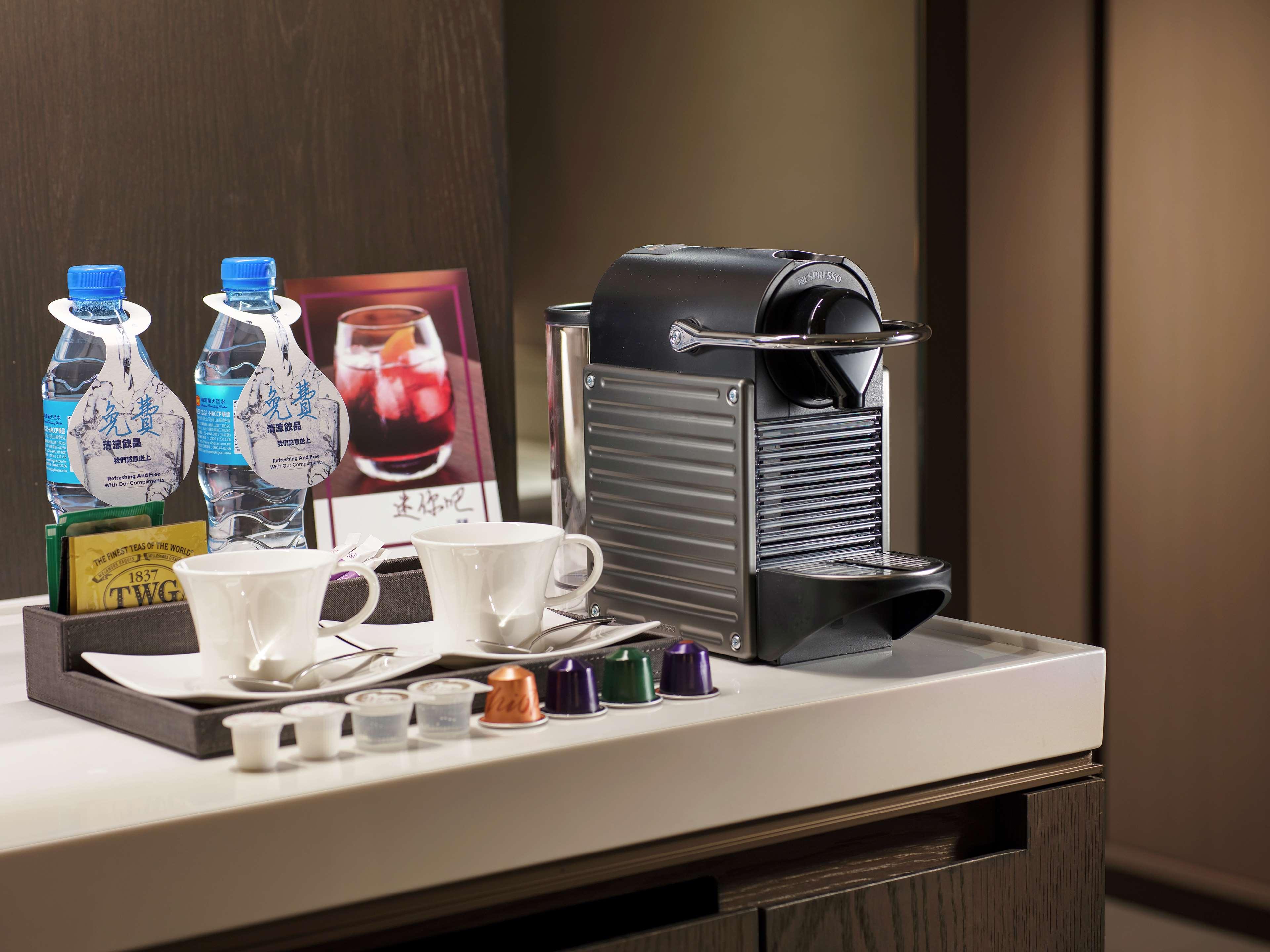 Double Guest Room King Bed