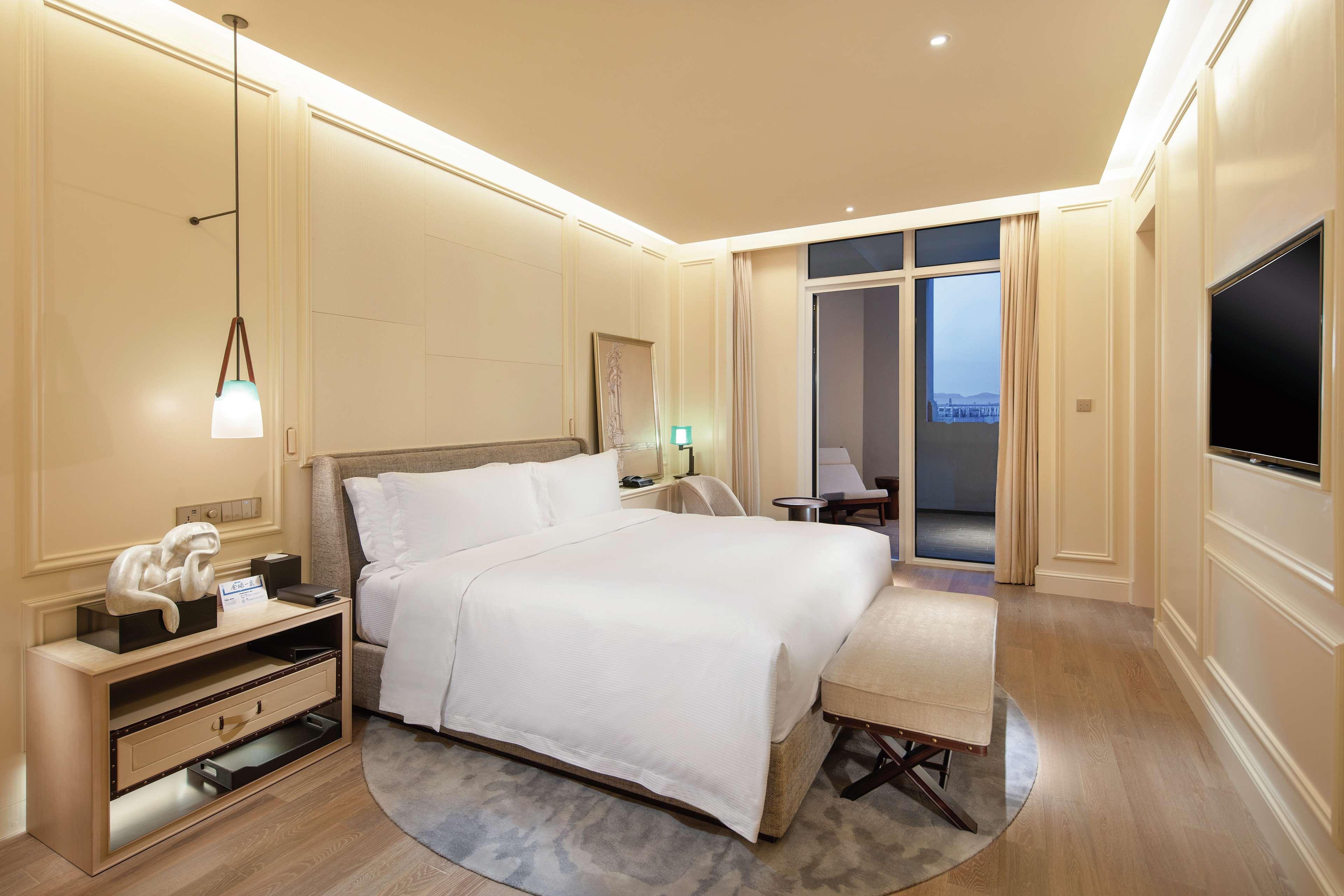 Junior Suite Ocean View One Bedroom