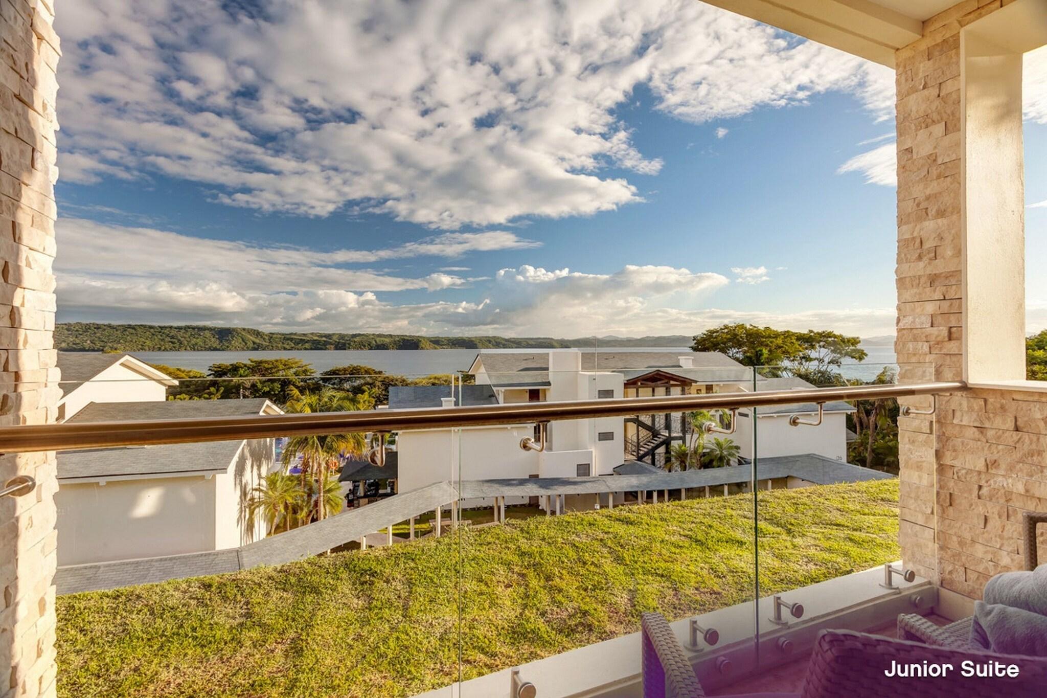 Junior Suite Ocean View Two Queen Beds